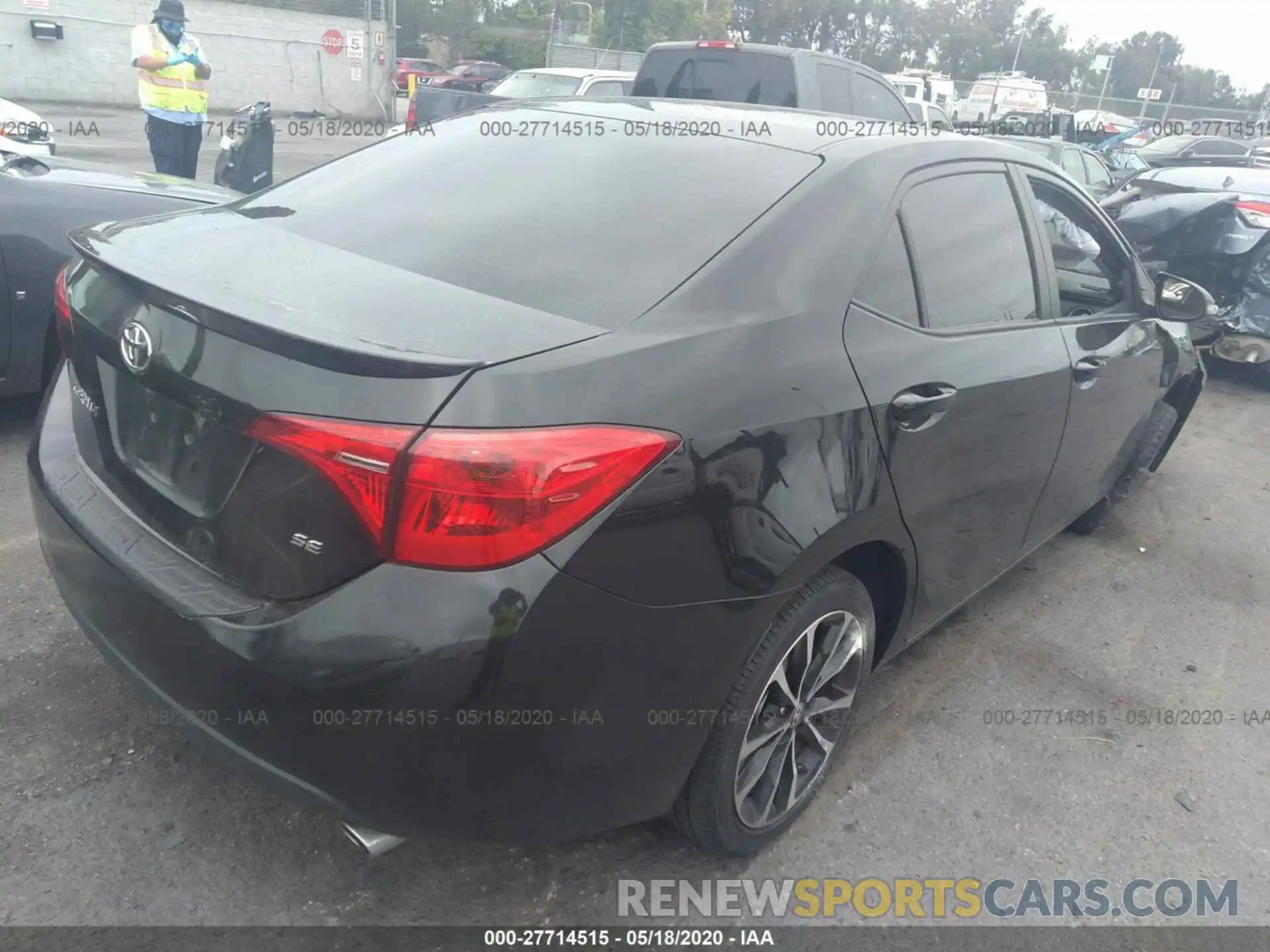 4 Photograph of a damaged car 2T1BURHE2KC170144 TOYOTA COROLLA 2019