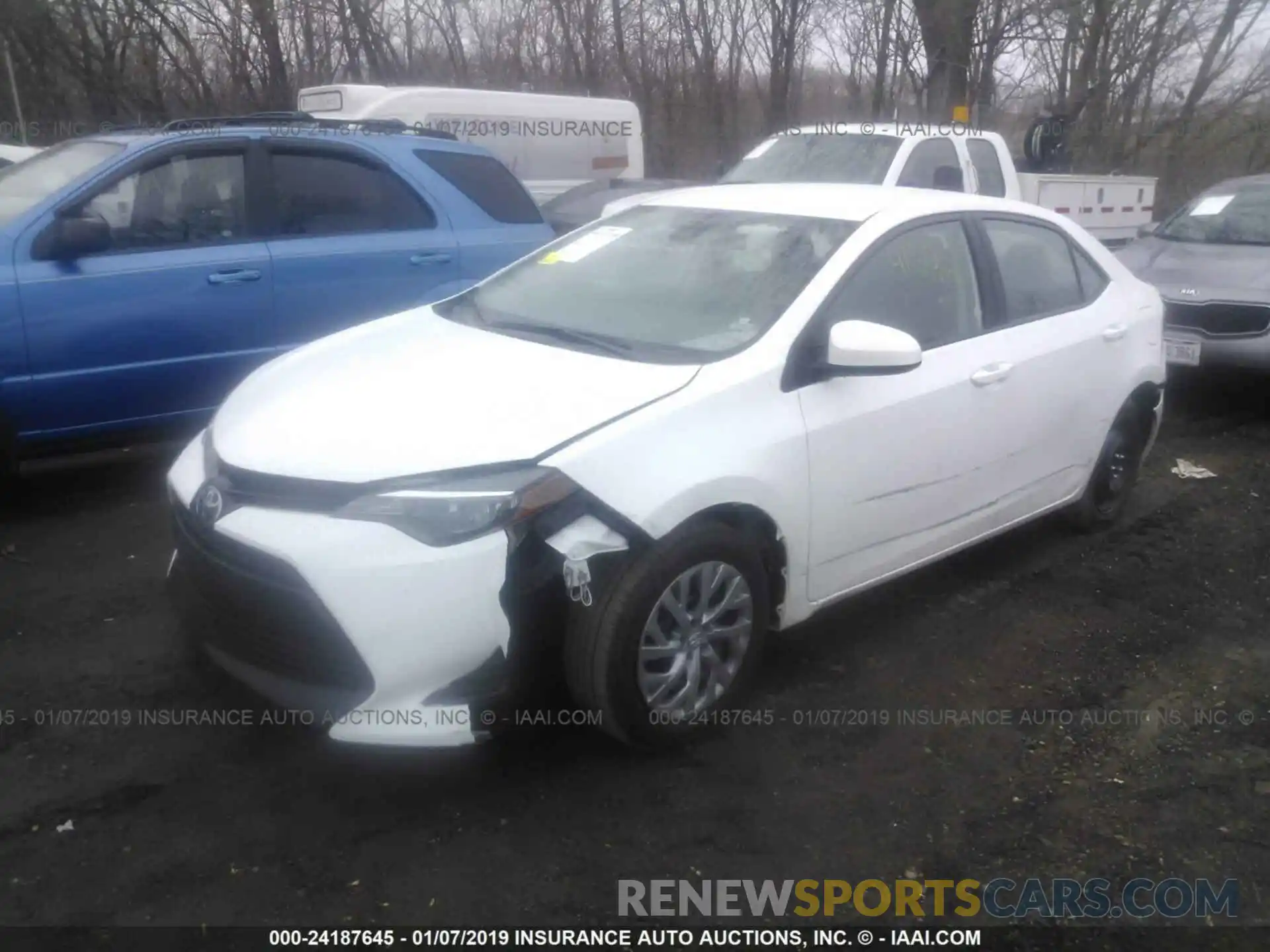 2 Photograph of a damaged car 2T1BURHE2KC170225 TOYOTA COROLLA 2019