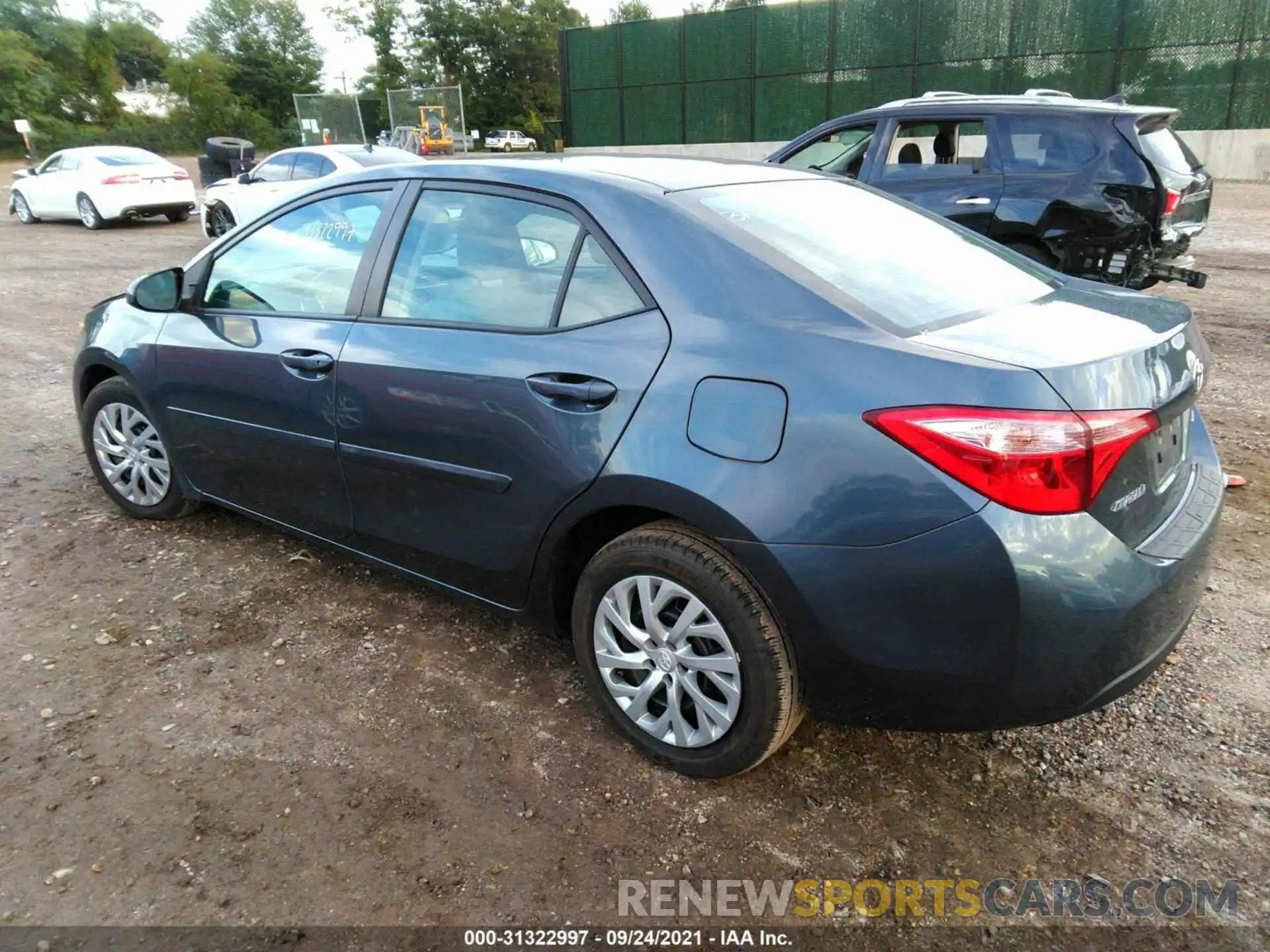 3 Photograph of a damaged car 2T1BURHE2KC170242 TOYOTA COROLLA 2019