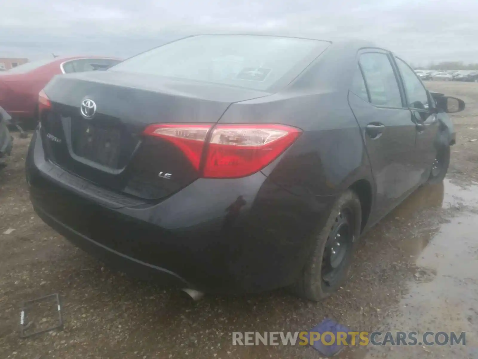 4 Photograph of a damaged car 2T1BURHE2KC170760 TOYOTA COROLLA 2019