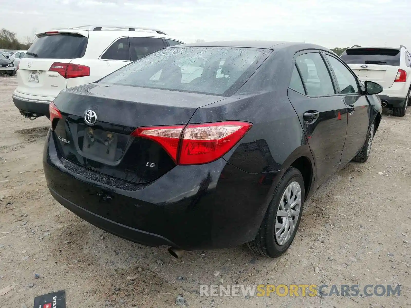 4 Photograph of a damaged car 2T1BURHE2KC170855 TOYOTA COROLLA 2019