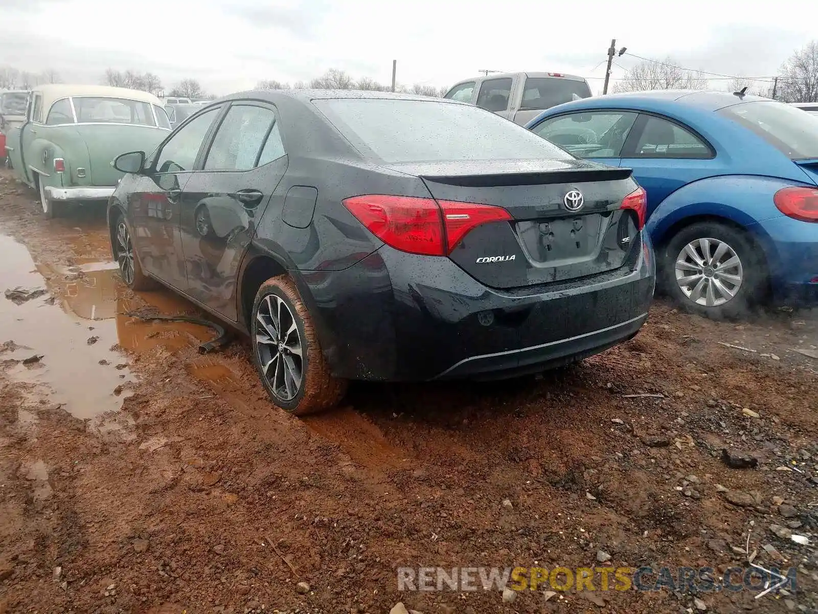 3 Photograph of a damaged car 2T1BURHE2KC171620 TOYOTA COROLLA 2019