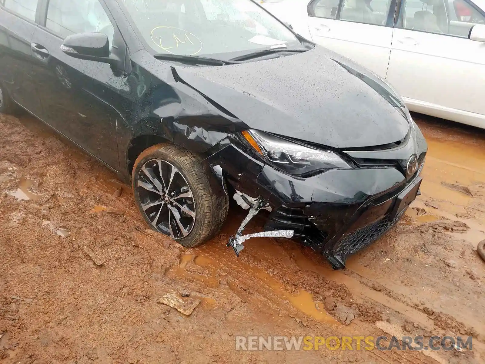 9 Photograph of a damaged car 2T1BURHE2KC171620 TOYOTA COROLLA 2019