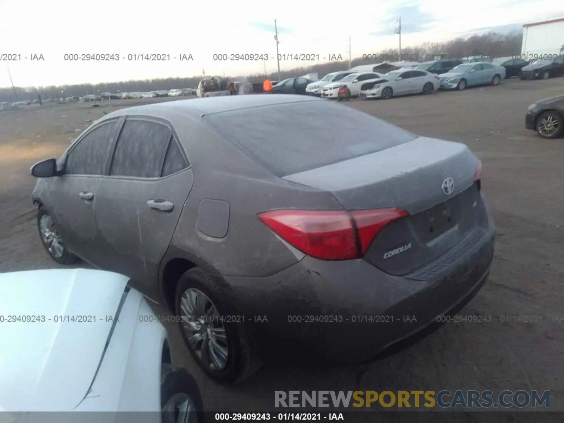 3 Photograph of a damaged car 2T1BURHE2KC171732 TOYOTA COROLLA 2019