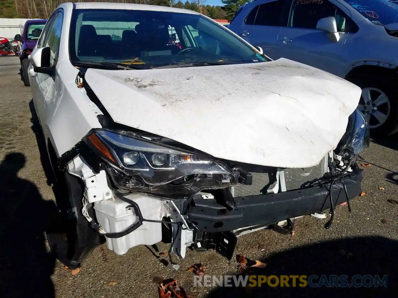 9 Photograph of a damaged car 2T1BURHE2KC172413 TOYOTA COROLLA 2019