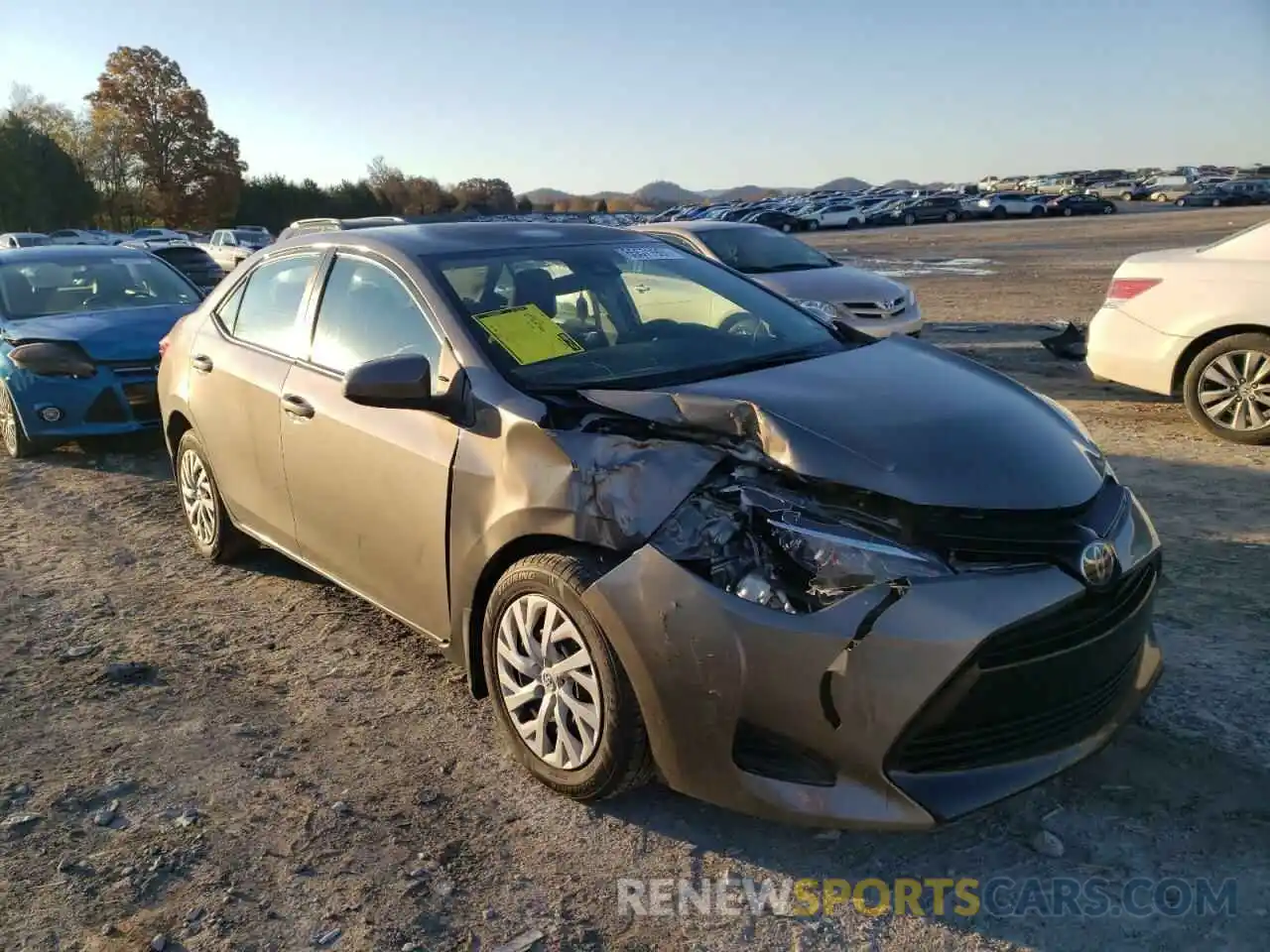 1 Photograph of a damaged car 2T1BURHE2KC172721 TOYOTA COROLLA 2019