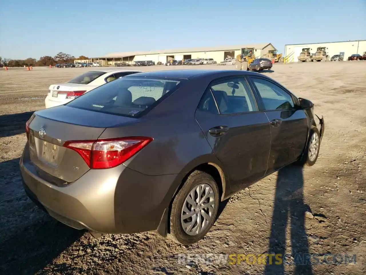 4 Photograph of a damaged car 2T1BURHE2KC172721 TOYOTA COROLLA 2019