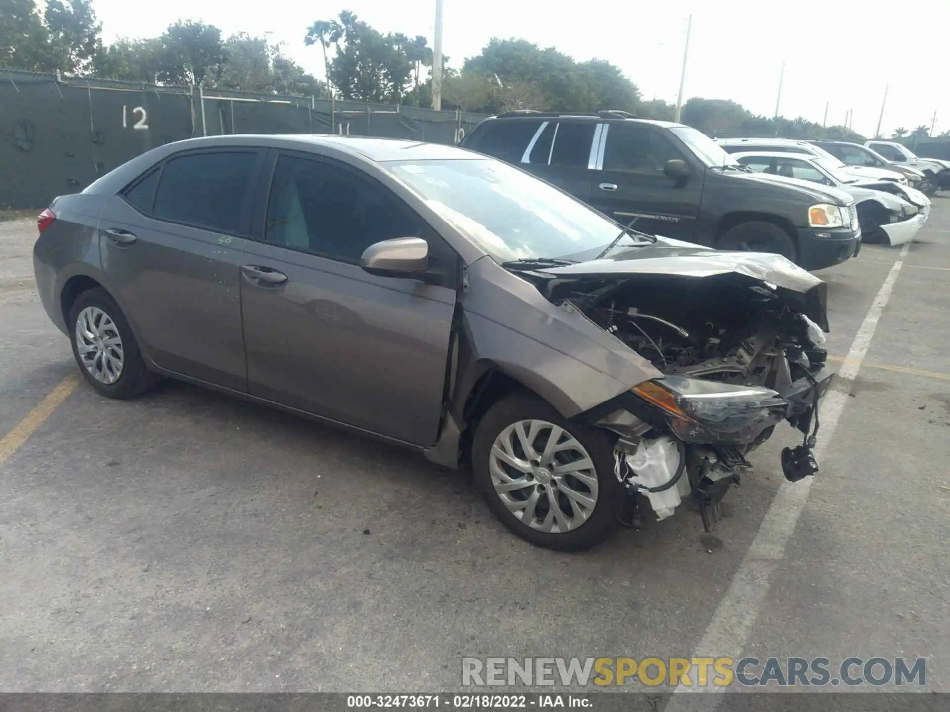 1 Photograph of a damaged car 2T1BURHE2KC172735 TOYOTA COROLLA 2019