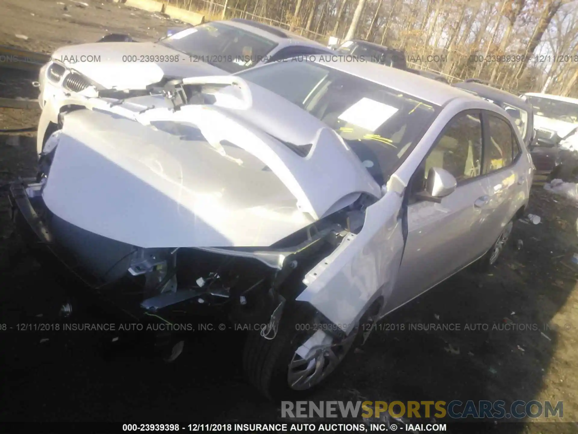 2 Photograph of a damaged car 2T1BURHE2KC173481 TOYOTA COROLLA 2019