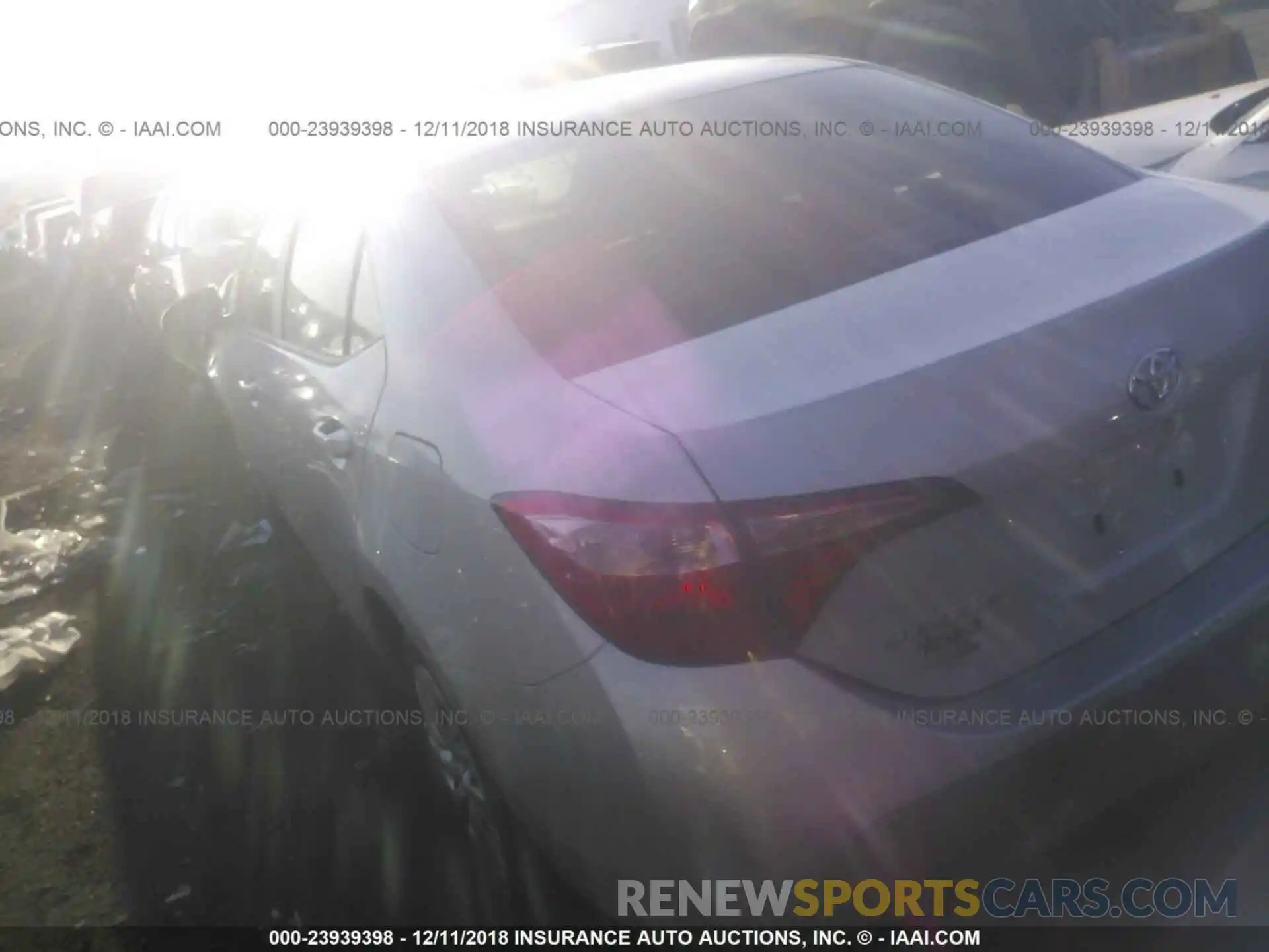 3 Photograph of a damaged car 2T1BURHE2KC173481 TOYOTA COROLLA 2019