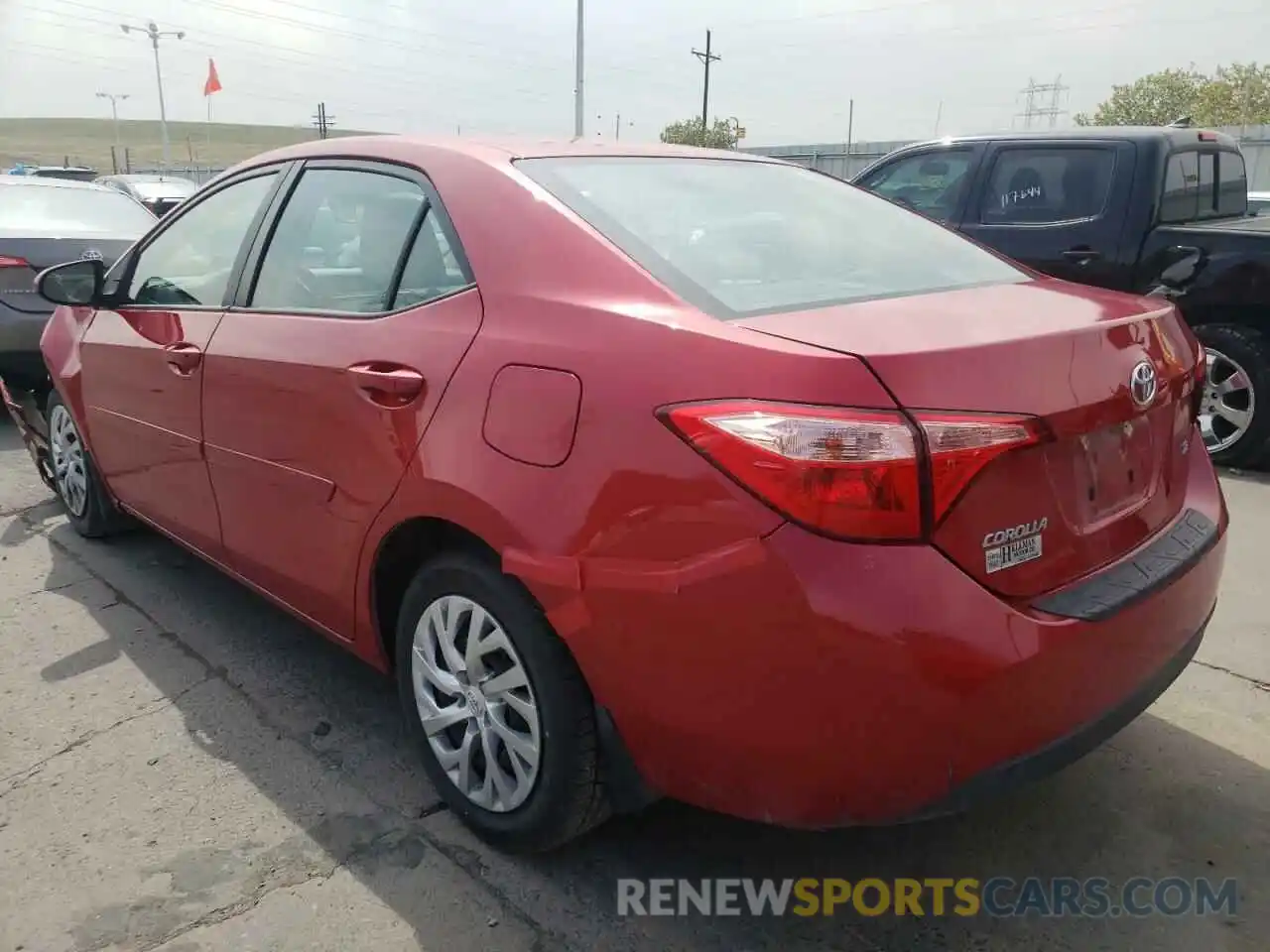 3 Photograph of a damaged car 2T1BURHE2KC173691 TOYOTA COROLLA 2019