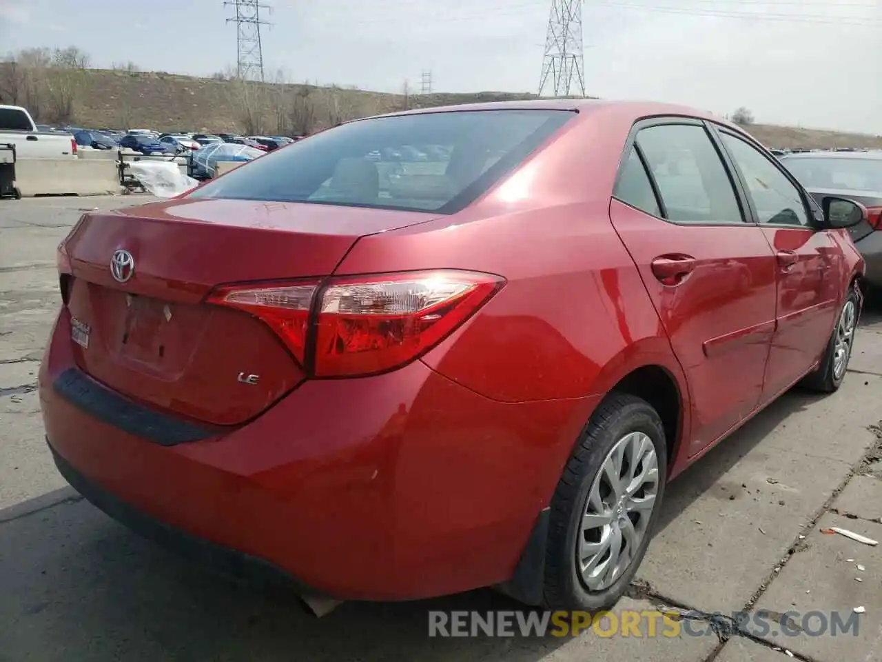 4 Photograph of a damaged car 2T1BURHE2KC173691 TOYOTA COROLLA 2019