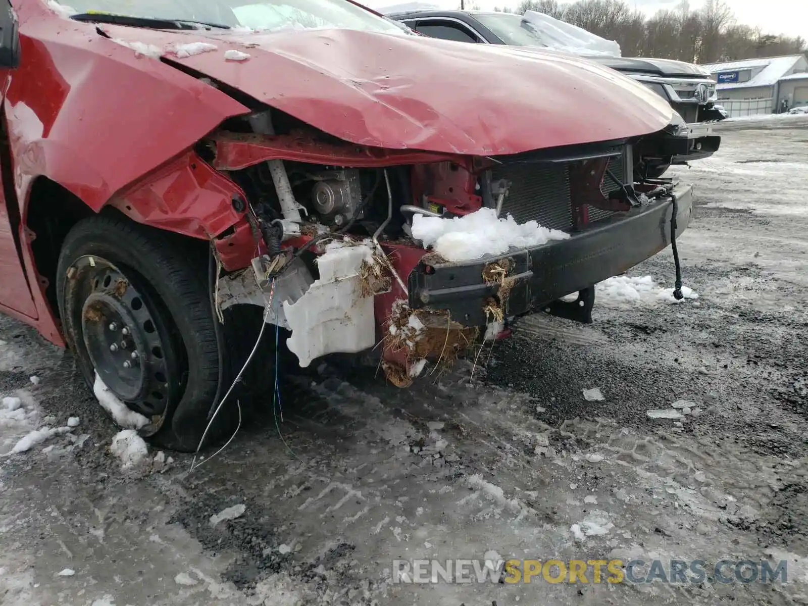 9 Photograph of a damaged car 2T1BURHE2KC173903 TOYOTA COROLLA 2019