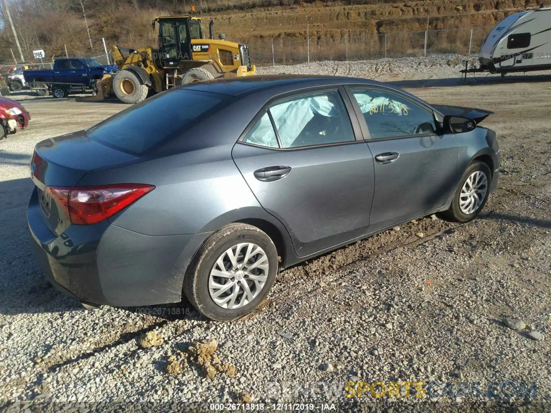 4 Photograph of a damaged car 2T1BURHE2KC173982 TOYOTA COROLLA 2019