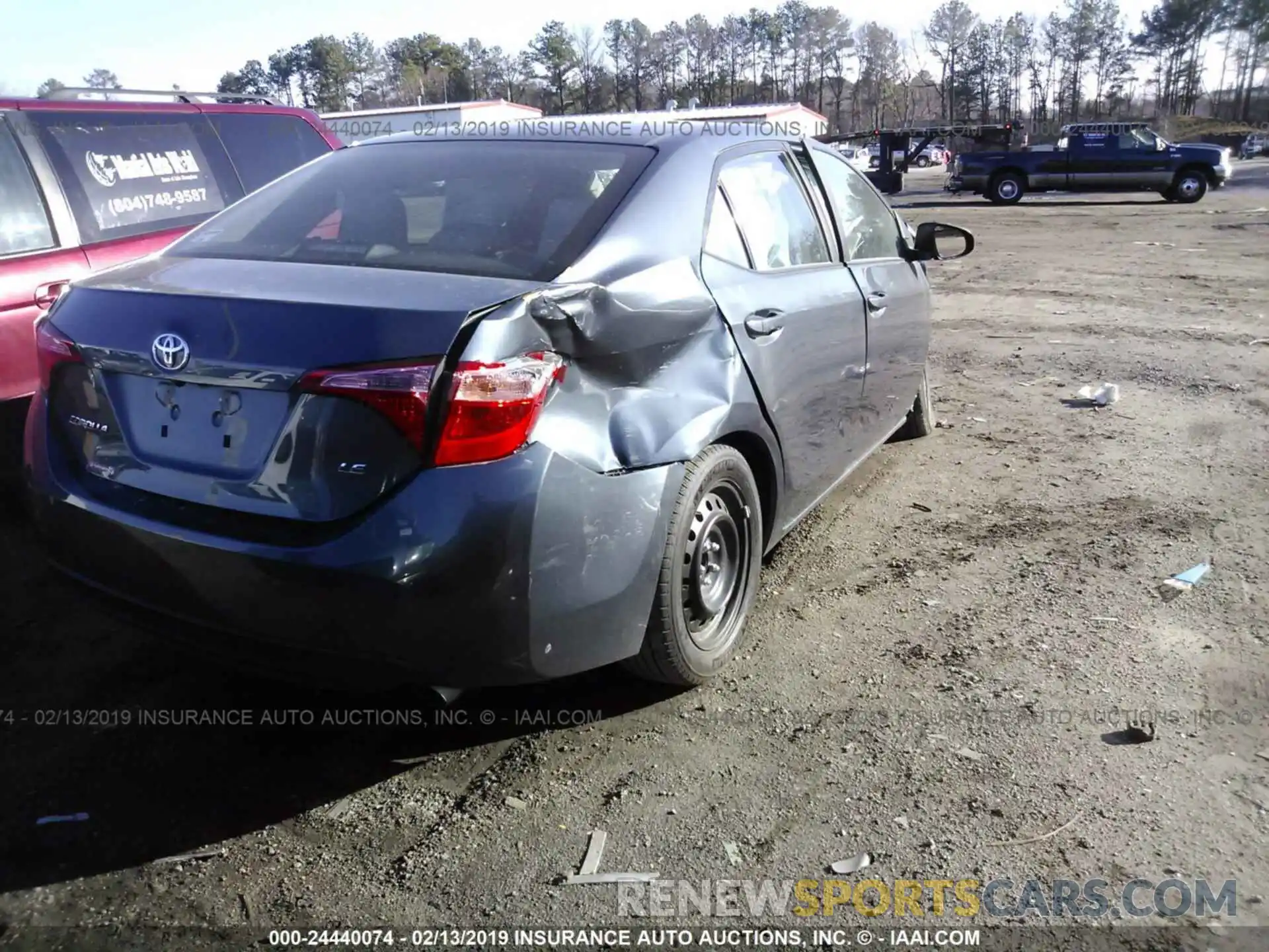 4 Photograph of a damaged car 2T1BURHE2KC174856 TOYOTA COROLLA 2019