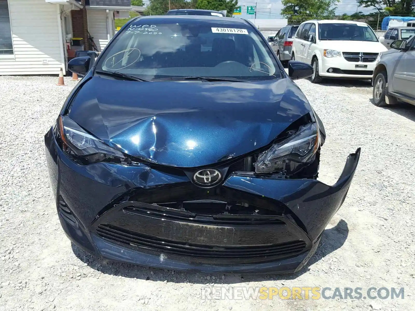 9 Photograph of a damaged car 2T1BURHE2KC175036 TOYOTA COROLLA 2019