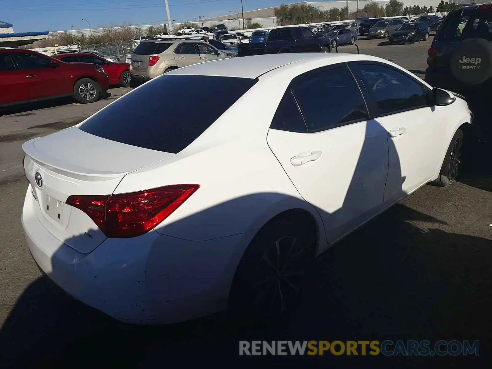 4 Photograph of a damaged car 2T1BURHE2KC177322 TOYOTA COROLLA 2019