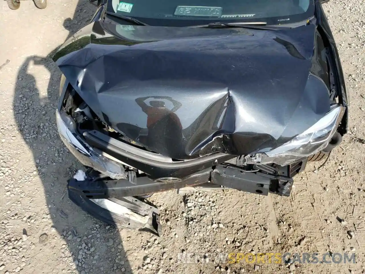 7 Photograph of a damaged car 2T1BURHE2KC177496 TOYOTA COROLLA 2019