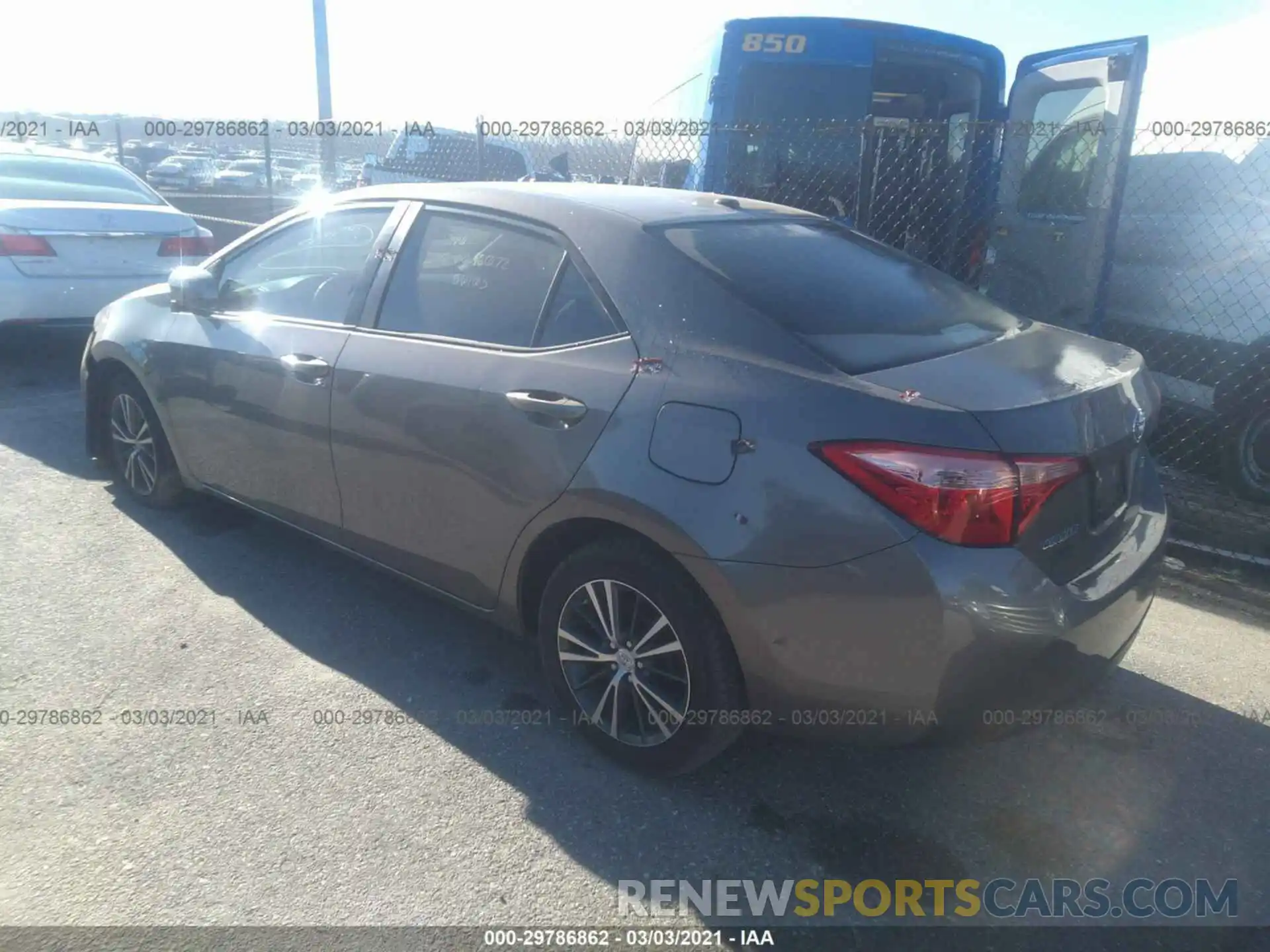 3 Photograph of a damaged car 2T1BURHE2KC177563 TOYOTA COROLLA 2019