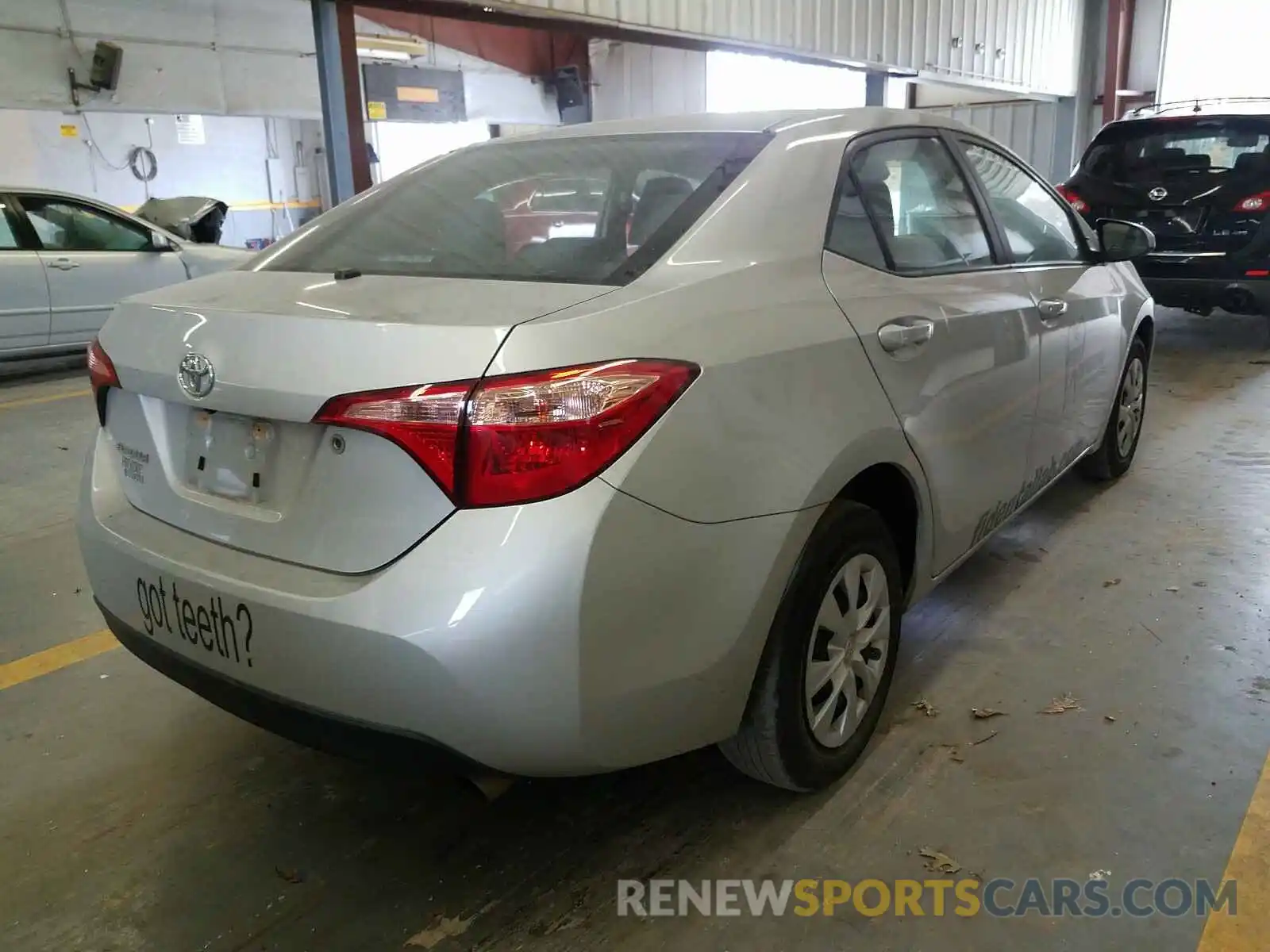 4 Photograph of a damaged car 2T1BURHE2KC177773 TOYOTA COROLLA 2019