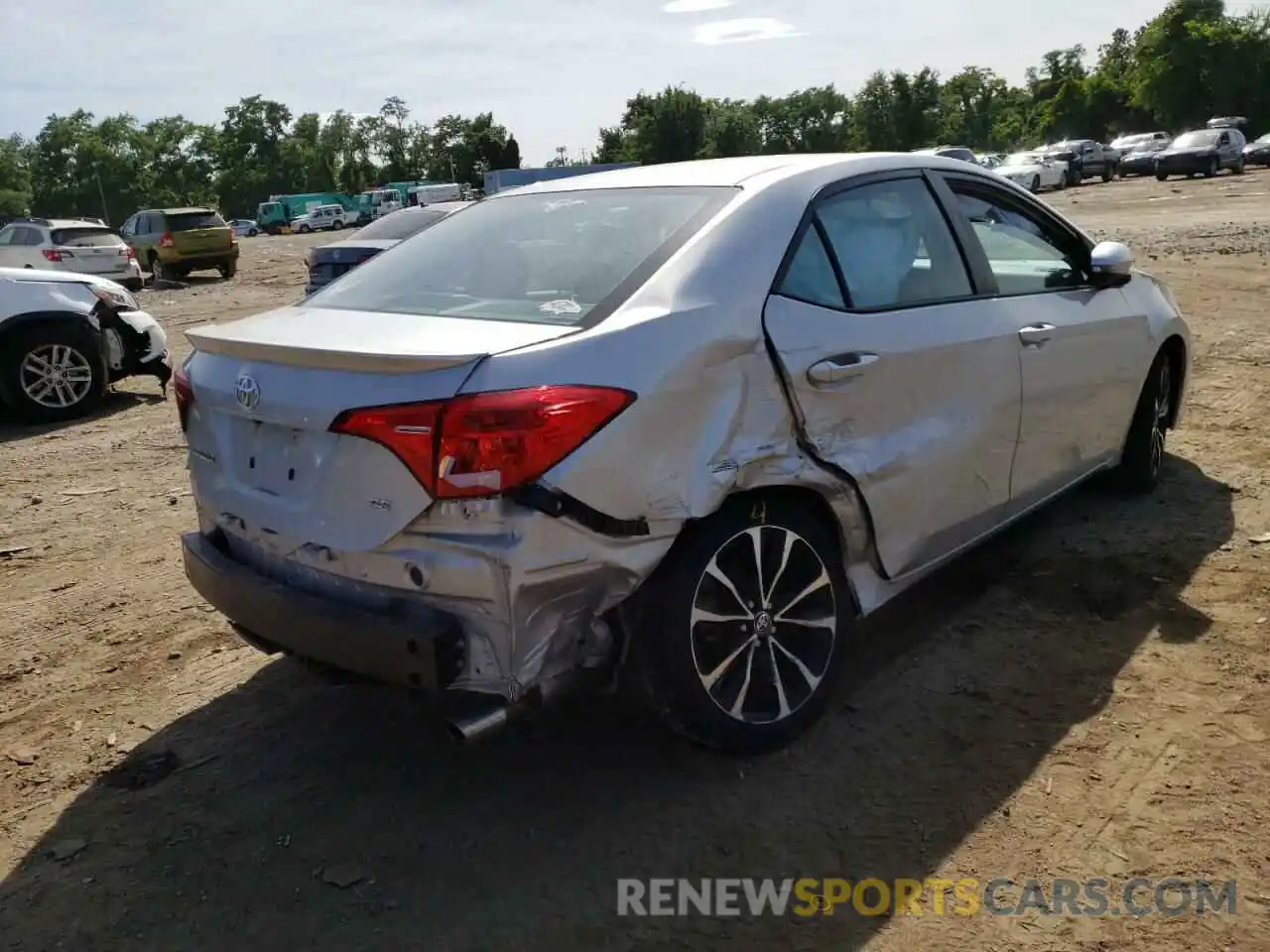 4 Photograph of a damaged car 2T1BURHE2KC178678 TOYOTA COROLLA 2019