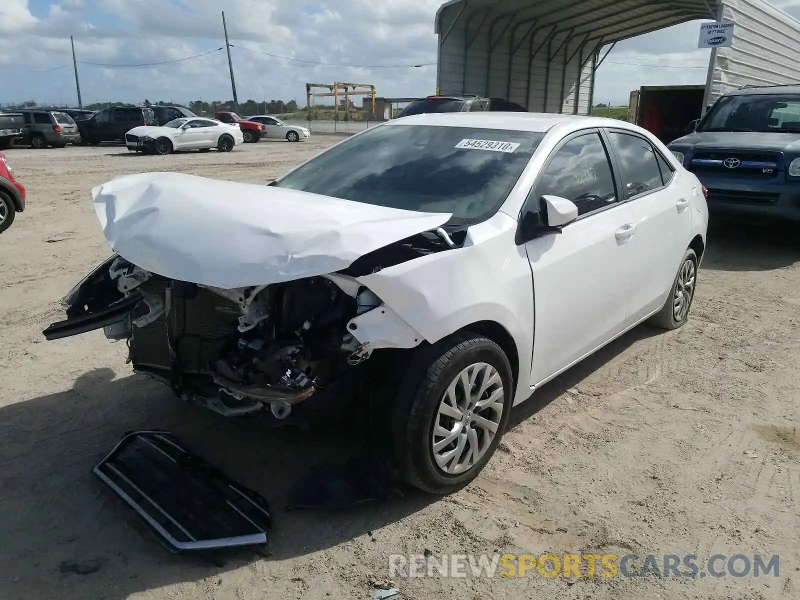 2 Photograph of a damaged car 2T1BURHE2KC179975 TOYOTA COROLLA 2019