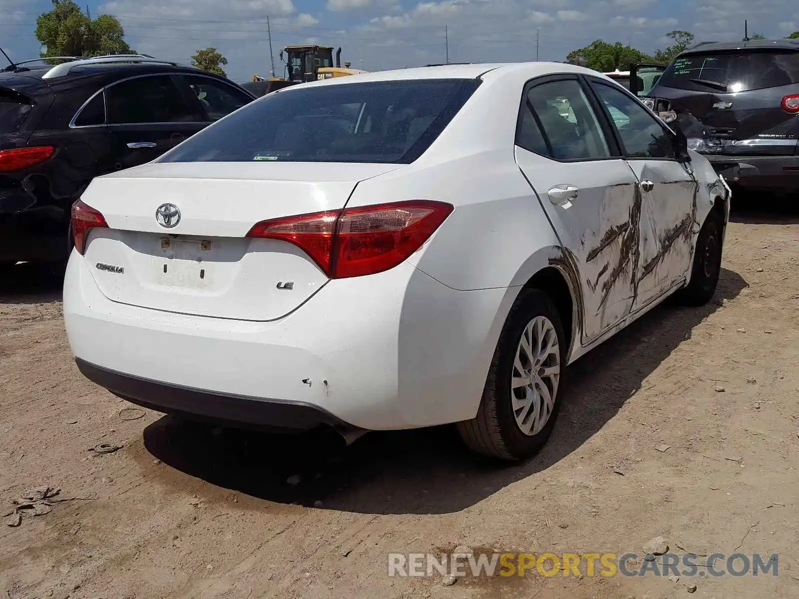 4 Photograph of a damaged car 2T1BURHE2KC179989 TOYOTA COROLLA 2019