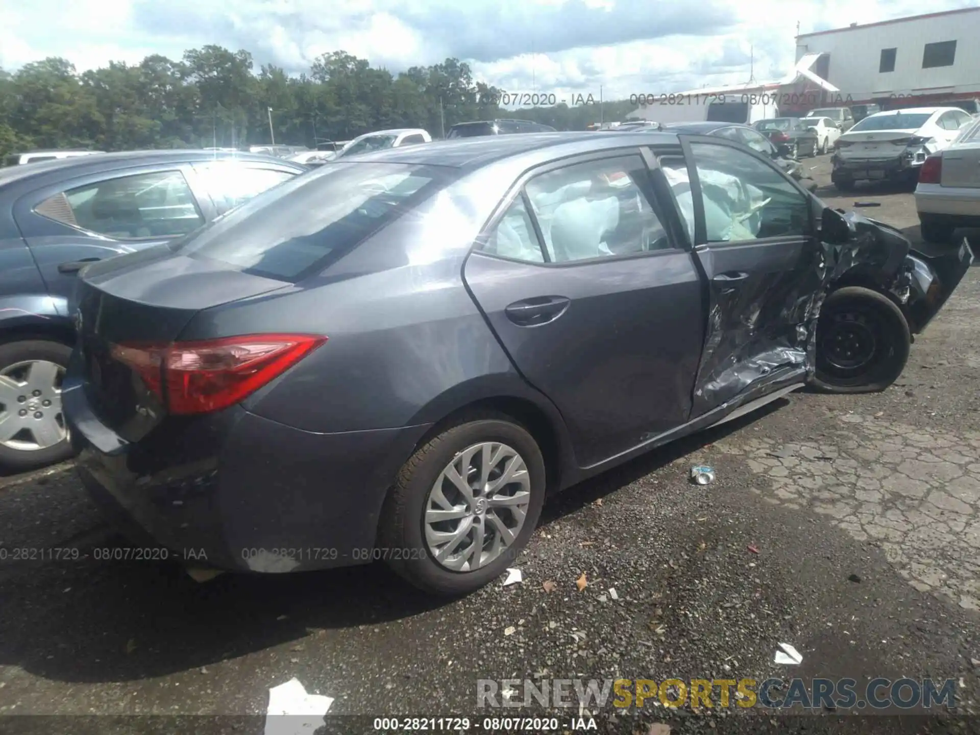 4 Photograph of a damaged car 2T1BURHE2KC180835 TOYOTA COROLLA 2019