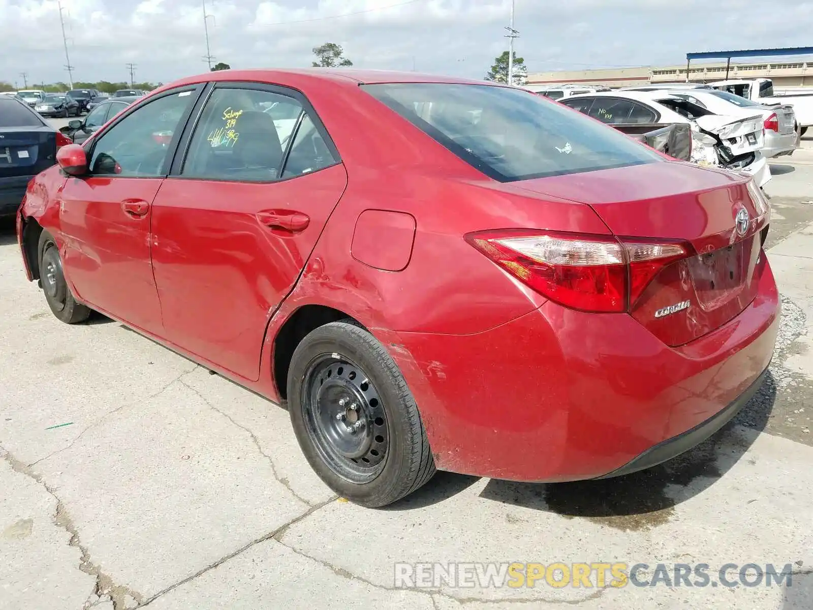 3 Photograph of a damaged car 2T1BURHE2KC180866 TOYOTA COROLLA 2019