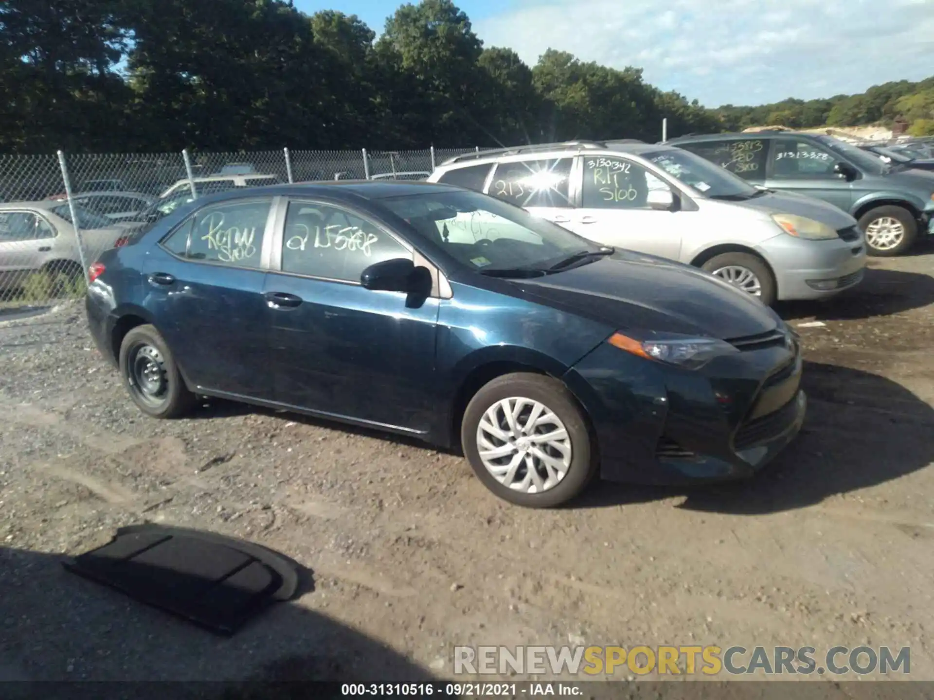 1 Photograph of a damaged car 2T1BURHE2KC180981 TOYOTA COROLLA 2019