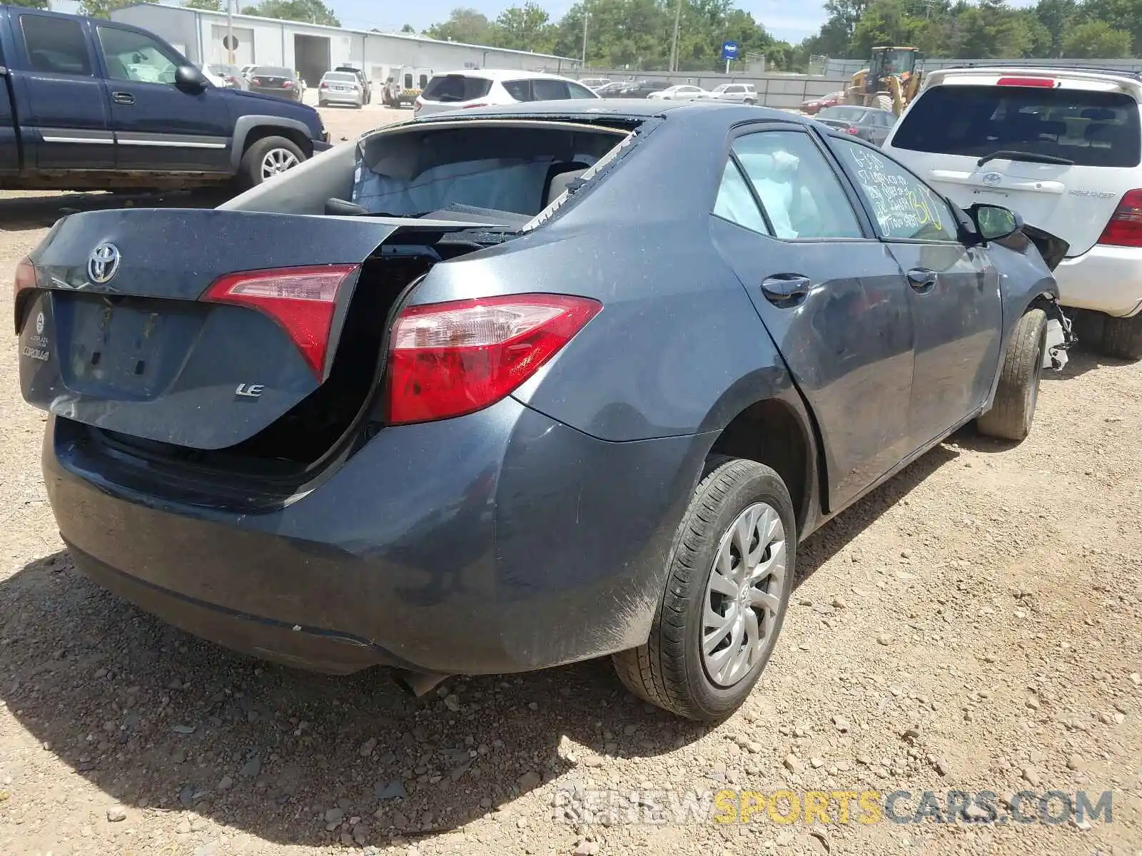 4 Photograph of a damaged car 2T1BURHE2KC181788 TOYOTA COROLLA 2019