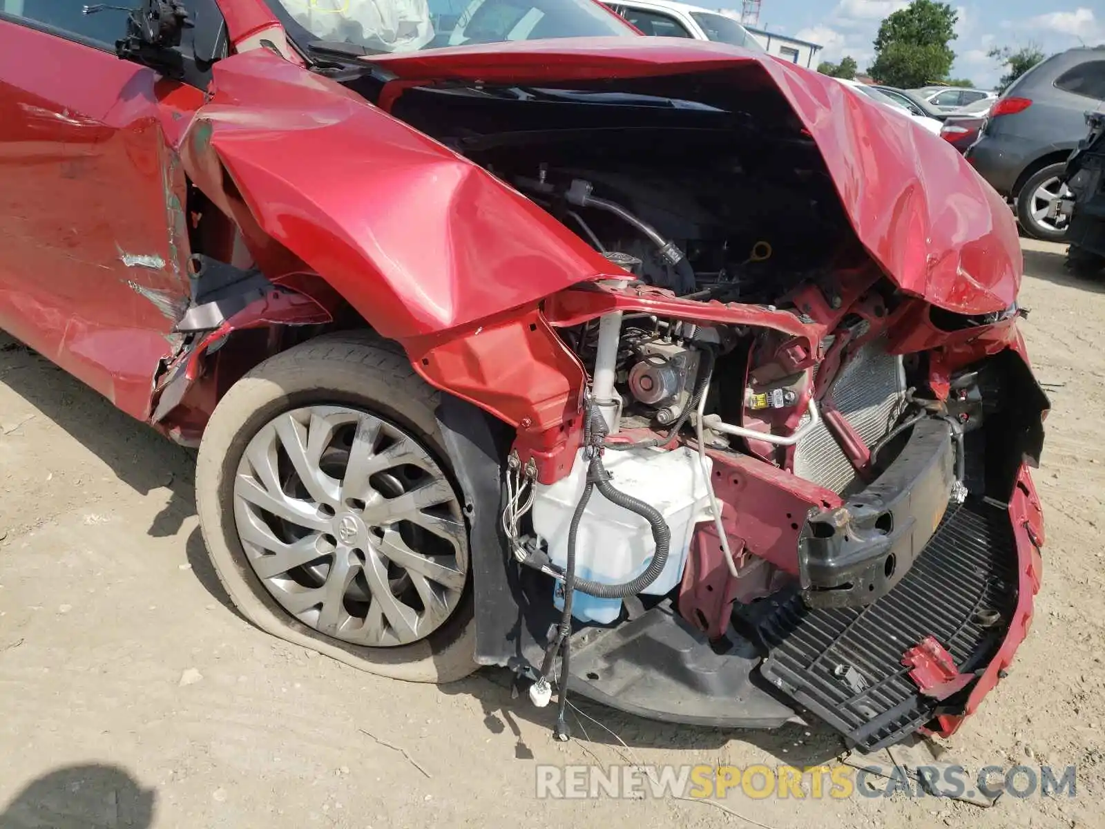 9 Photograph of a damaged car 2T1BURHE2KC181810 TOYOTA COROLLA 2019