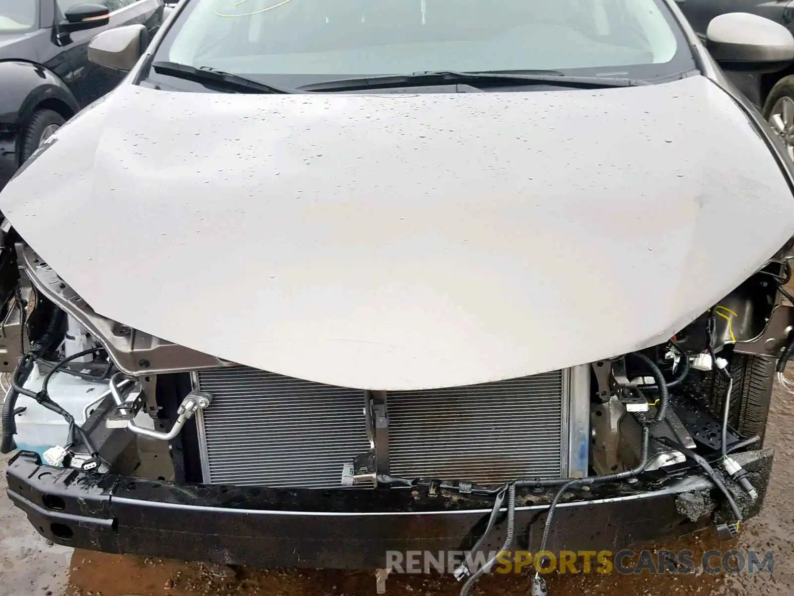 7 Photograph of a damaged car 2T1BURHE2KC182021 TOYOTA COROLLA 2019