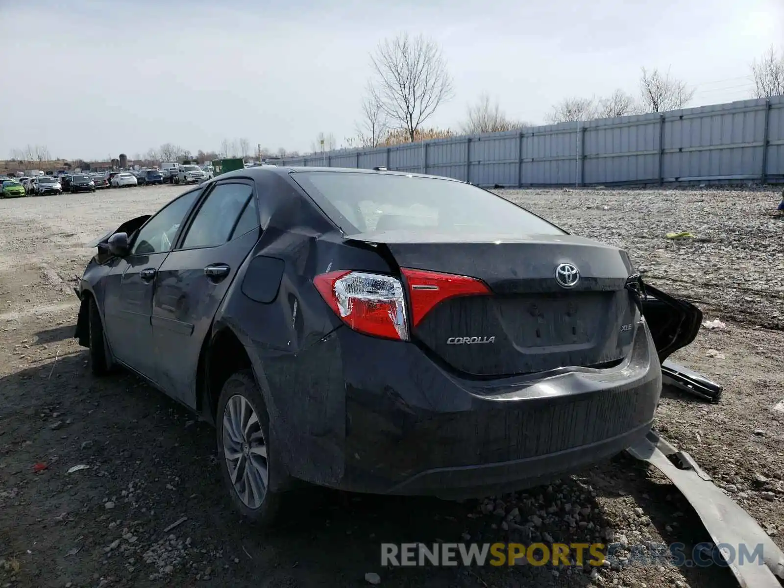 3 Photograph of a damaged car 2T1BURHE2KC183766 TOYOTA COROLLA 2019