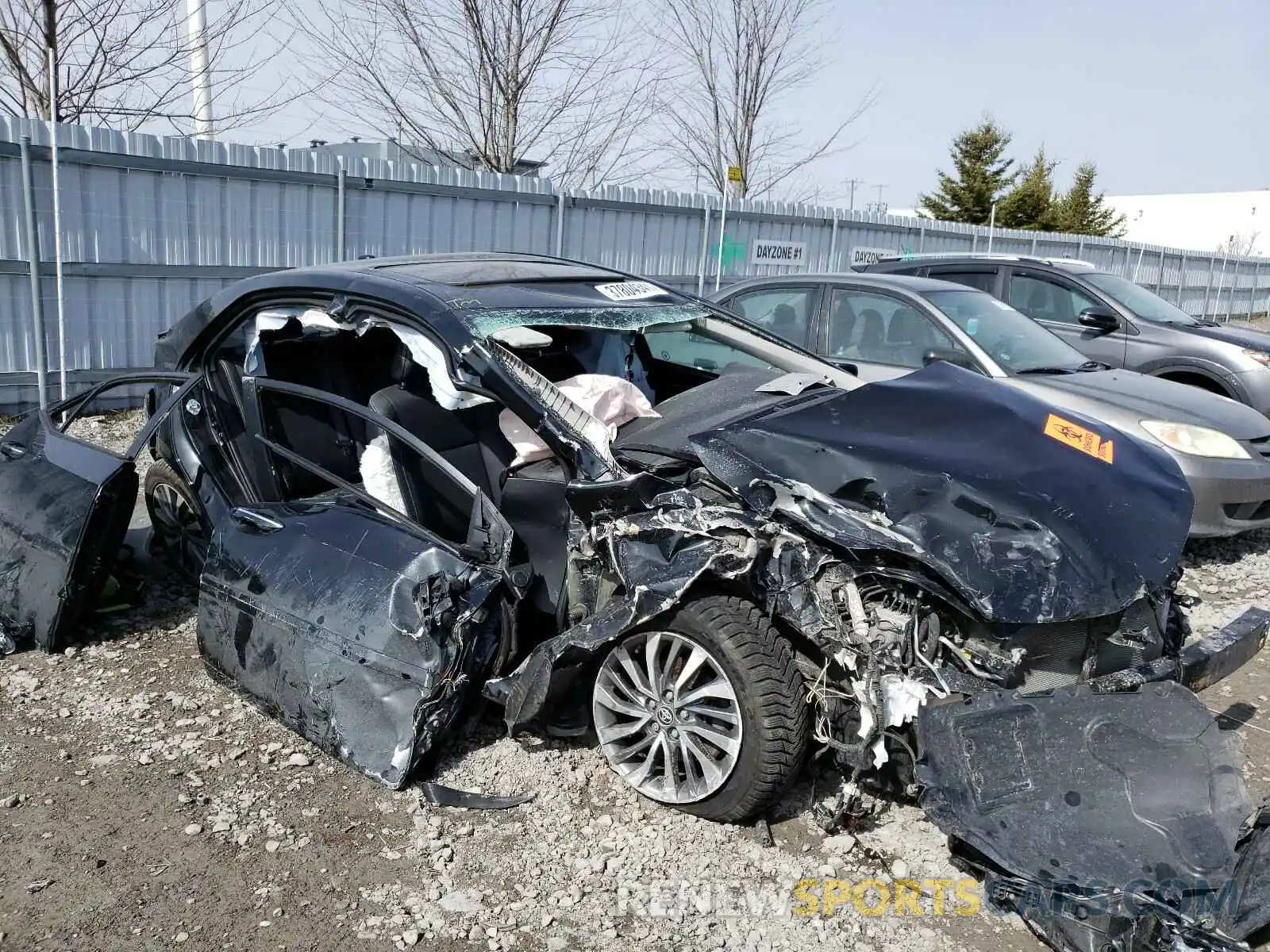 9 Photograph of a damaged car 2T1BURHE2KC183766 TOYOTA COROLLA 2019