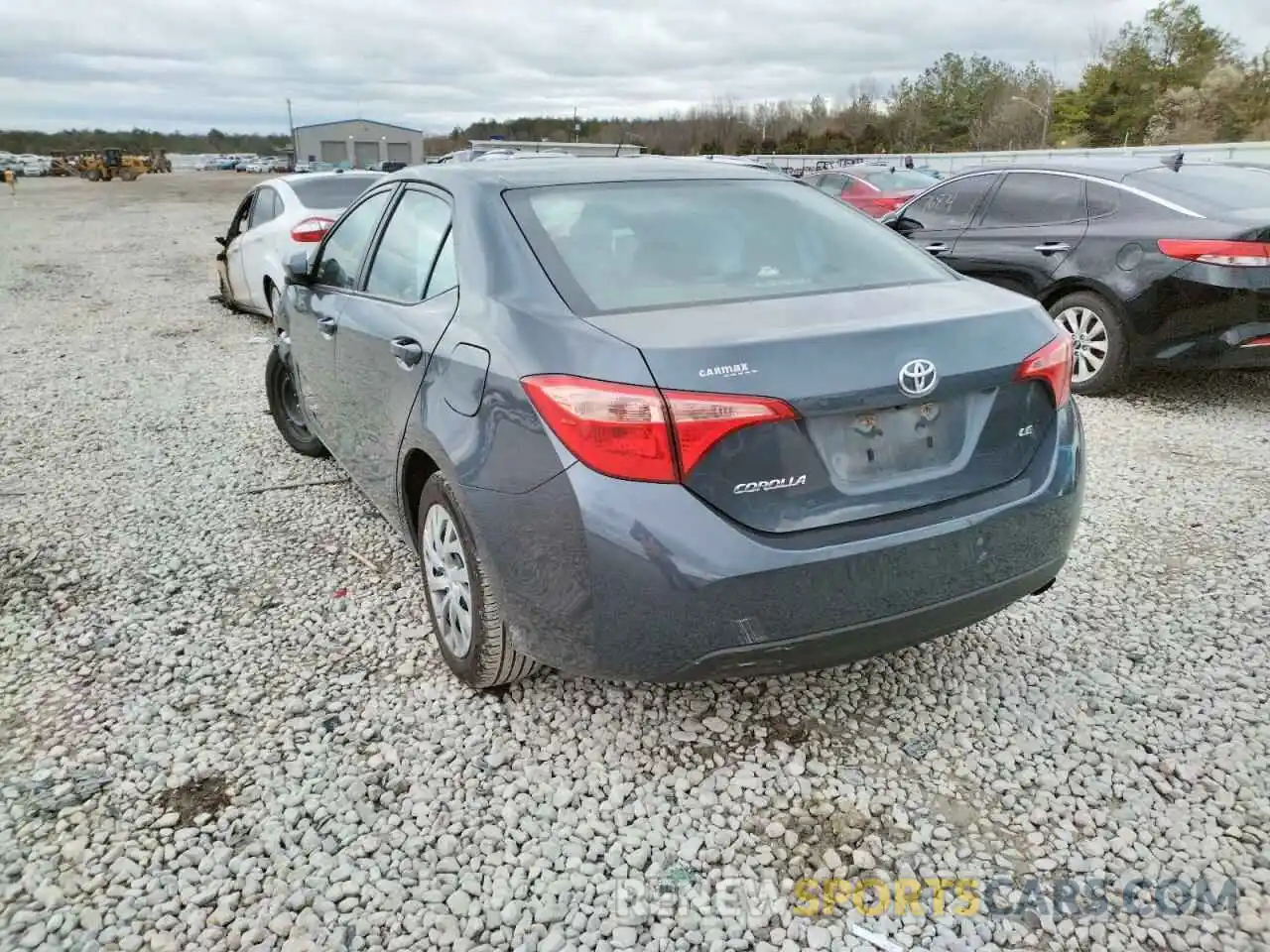 3 Photograph of a damaged car 2T1BURHE2KC185520 TOYOTA COROLLA 2019