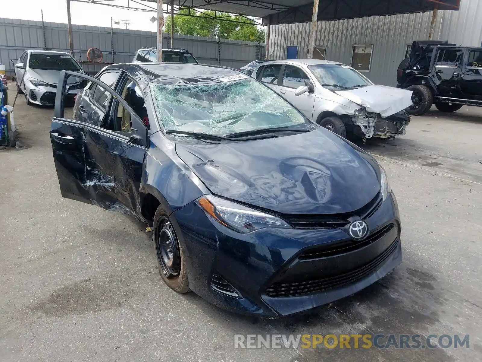 1 Photograph of a damaged car 2T1BURHE2KC185775 TOYOTA COROLLA 2019