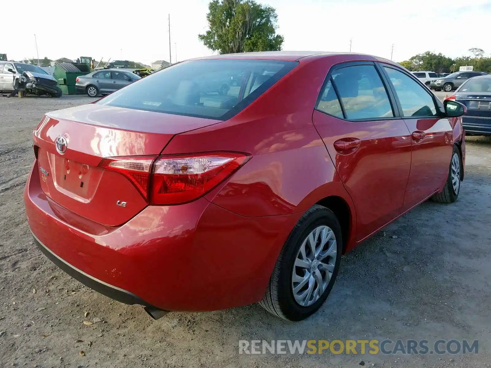 4 Photograph of a damaged car 2T1BURHE2KC186554 TOYOTA COROLLA 2019