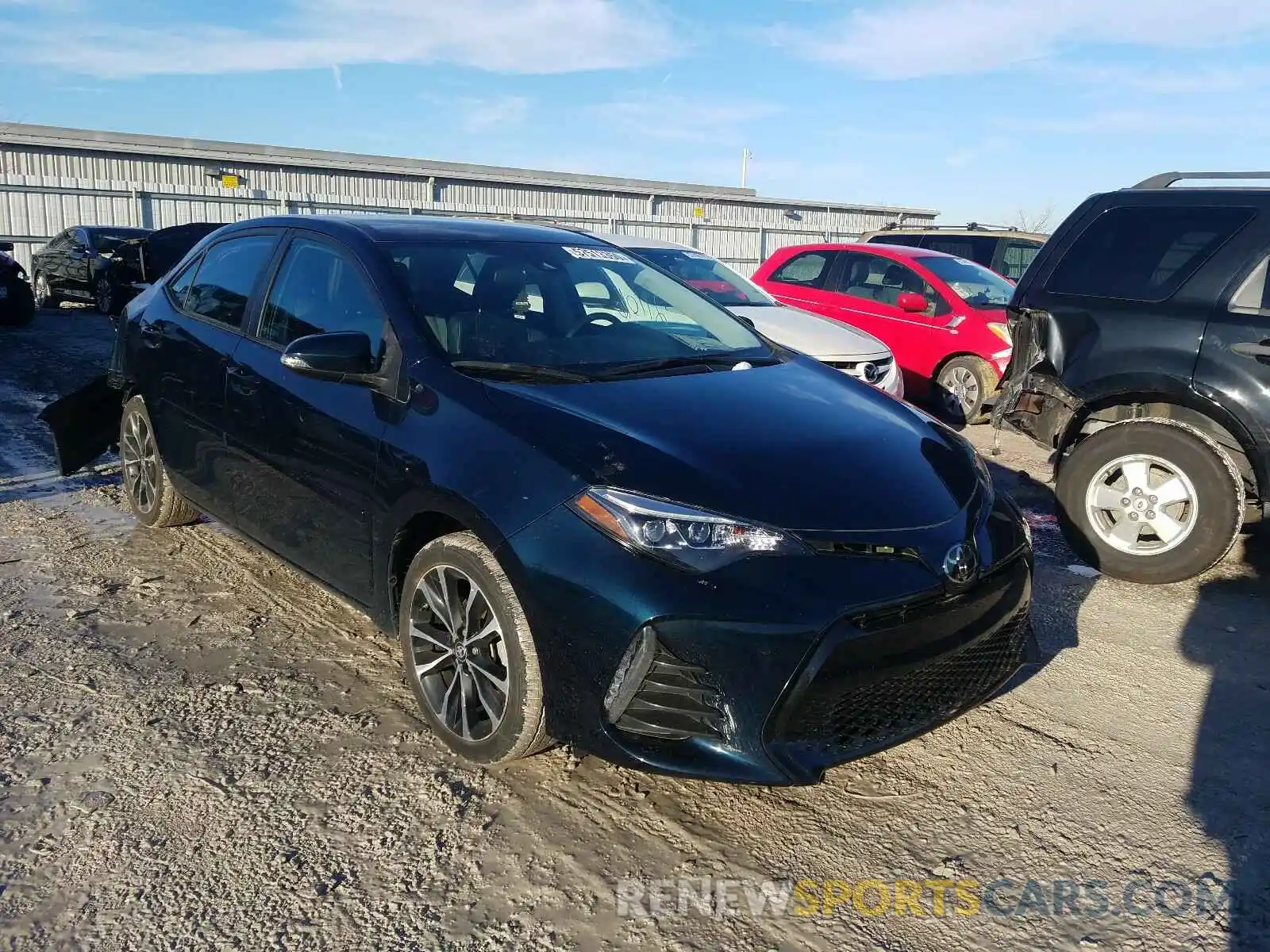 1 Photograph of a damaged car 2T1BURHE2KC186618 TOYOTA COROLLA 2019