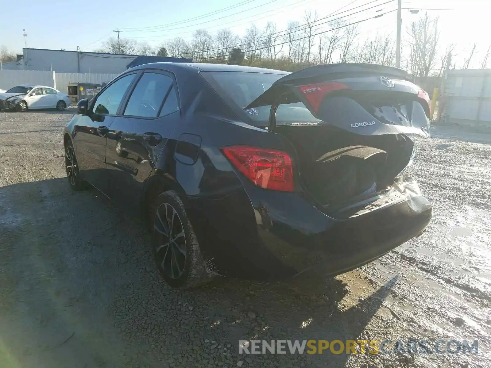 3 Photograph of a damaged car 2T1BURHE2KC186618 TOYOTA COROLLA 2019