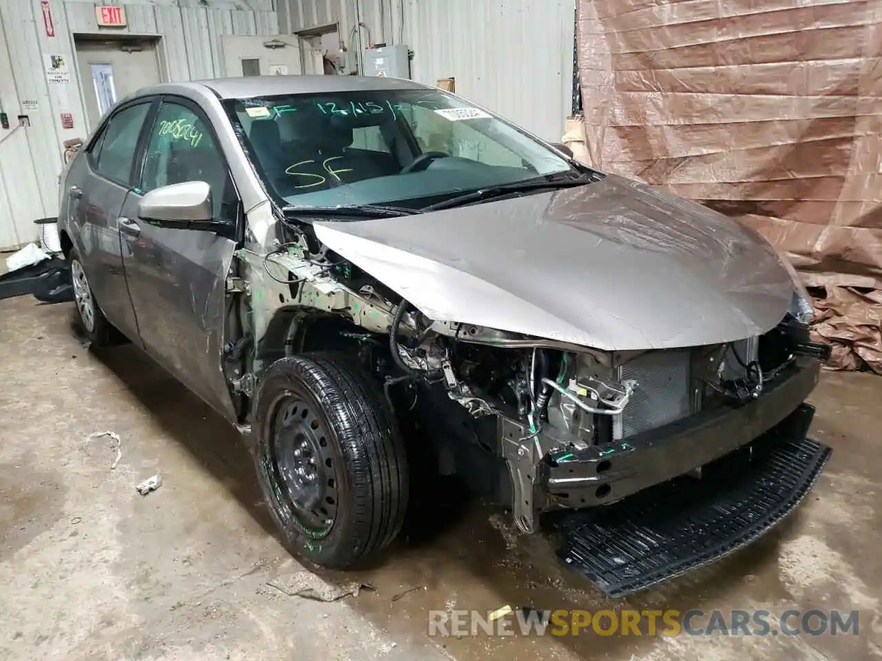 1 Photograph of a damaged car 2T1BURHE2KC186974 TOYOTA COROLLA 2019