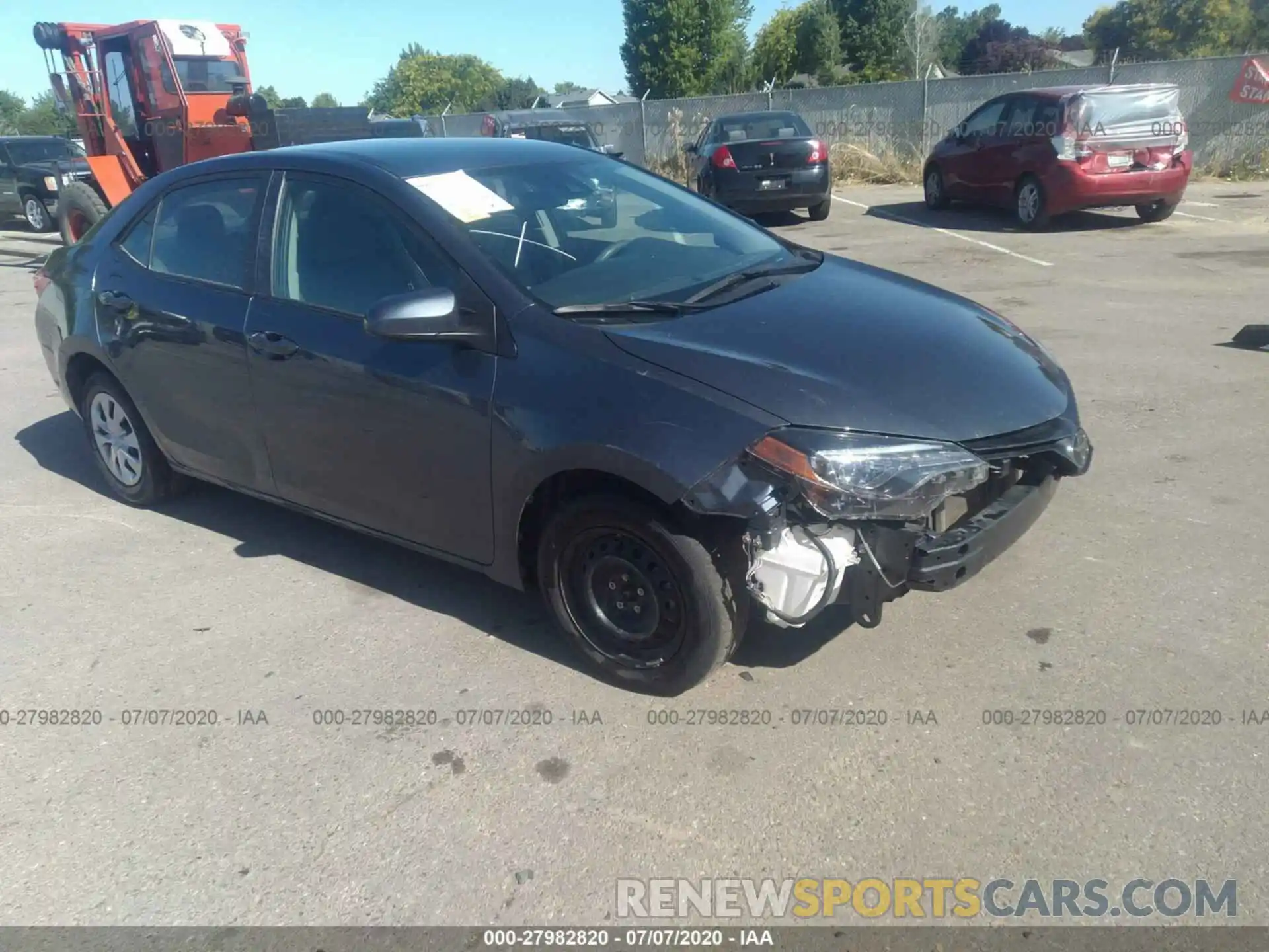 1 Photograph of a damaged car 2T1BURHE2KC187705 TOYOTA COROLLA 2019