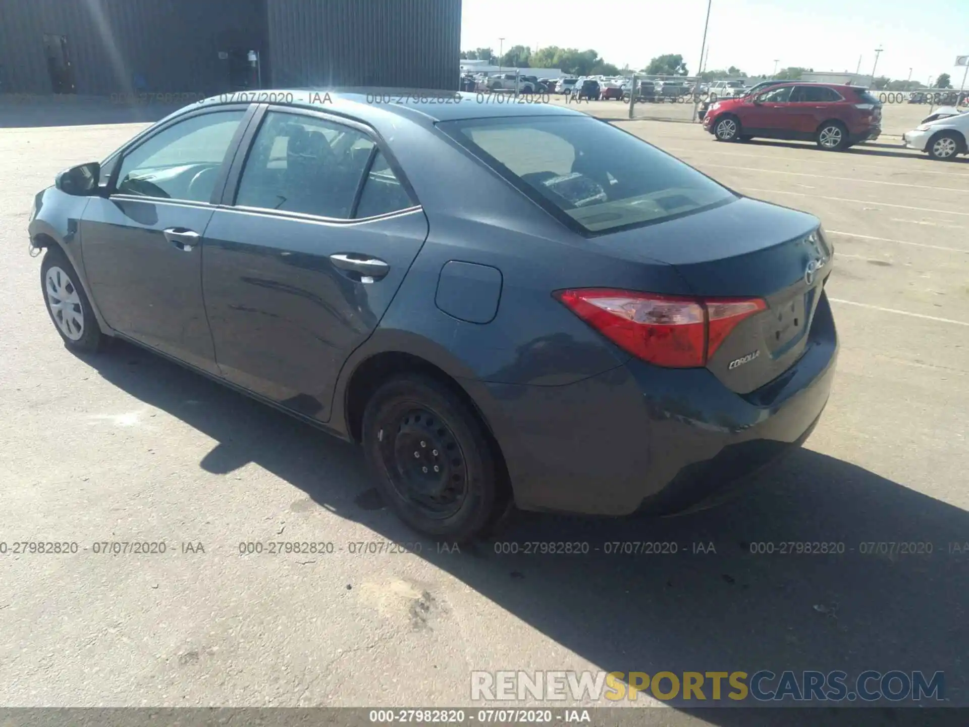 3 Photograph of a damaged car 2T1BURHE2KC187705 TOYOTA COROLLA 2019