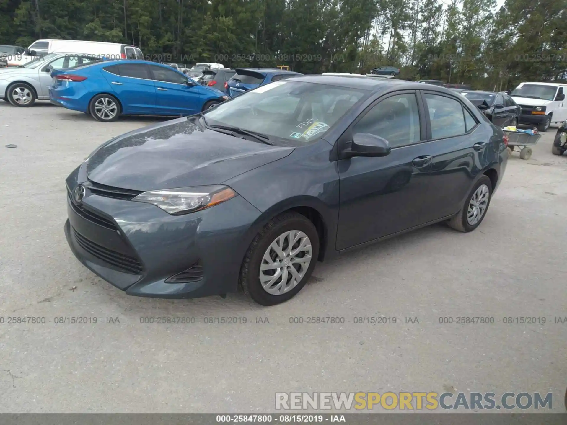 2 Photograph of a damaged car 2T1BURHE2KC188398 TOYOTA COROLLA 2019