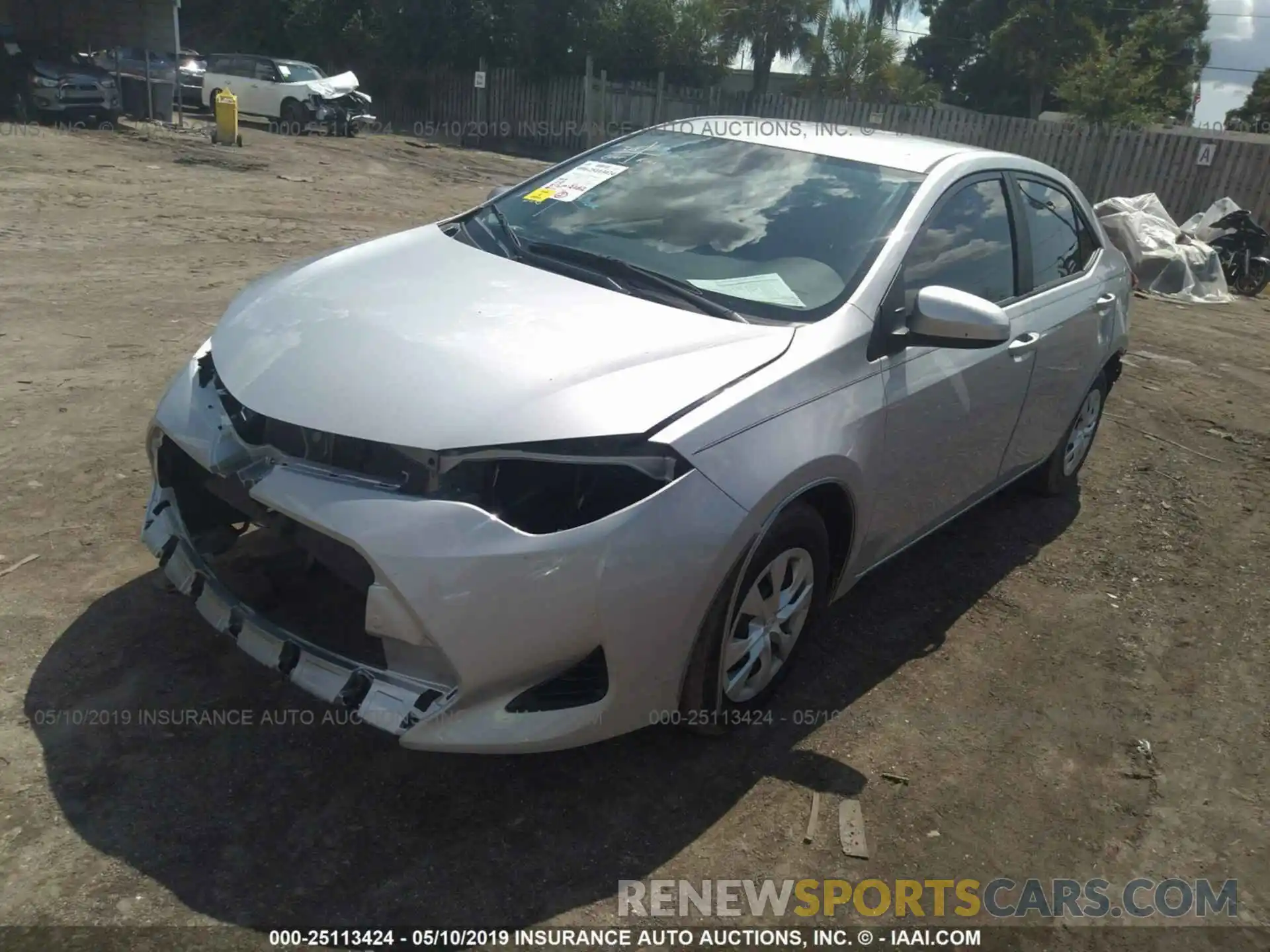 2 Photograph of a damaged car 2T1BURHE2KC189437 TOYOTA COROLLA 2019