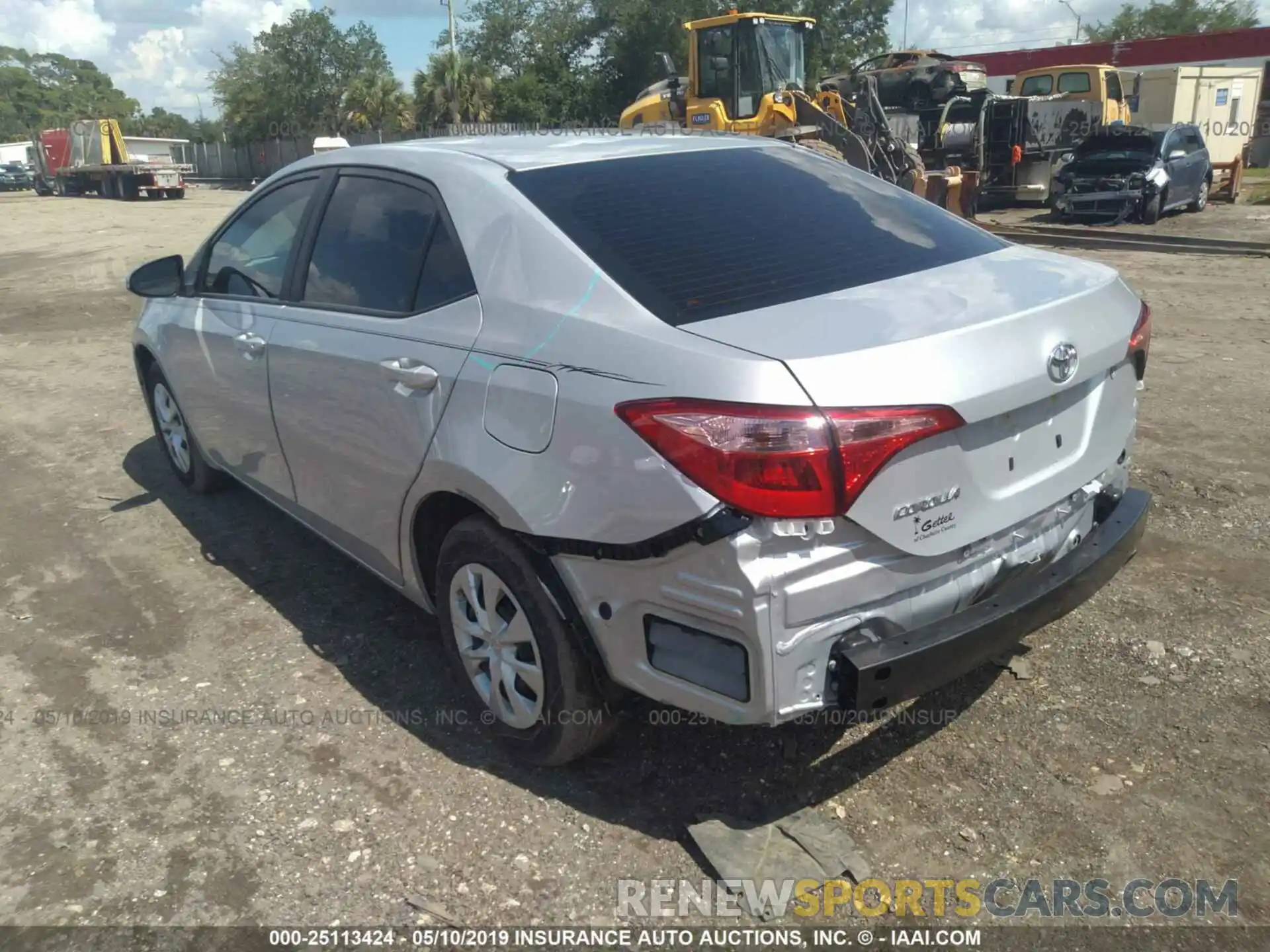 3 Photograph of a damaged car 2T1BURHE2KC189437 TOYOTA COROLLA 2019