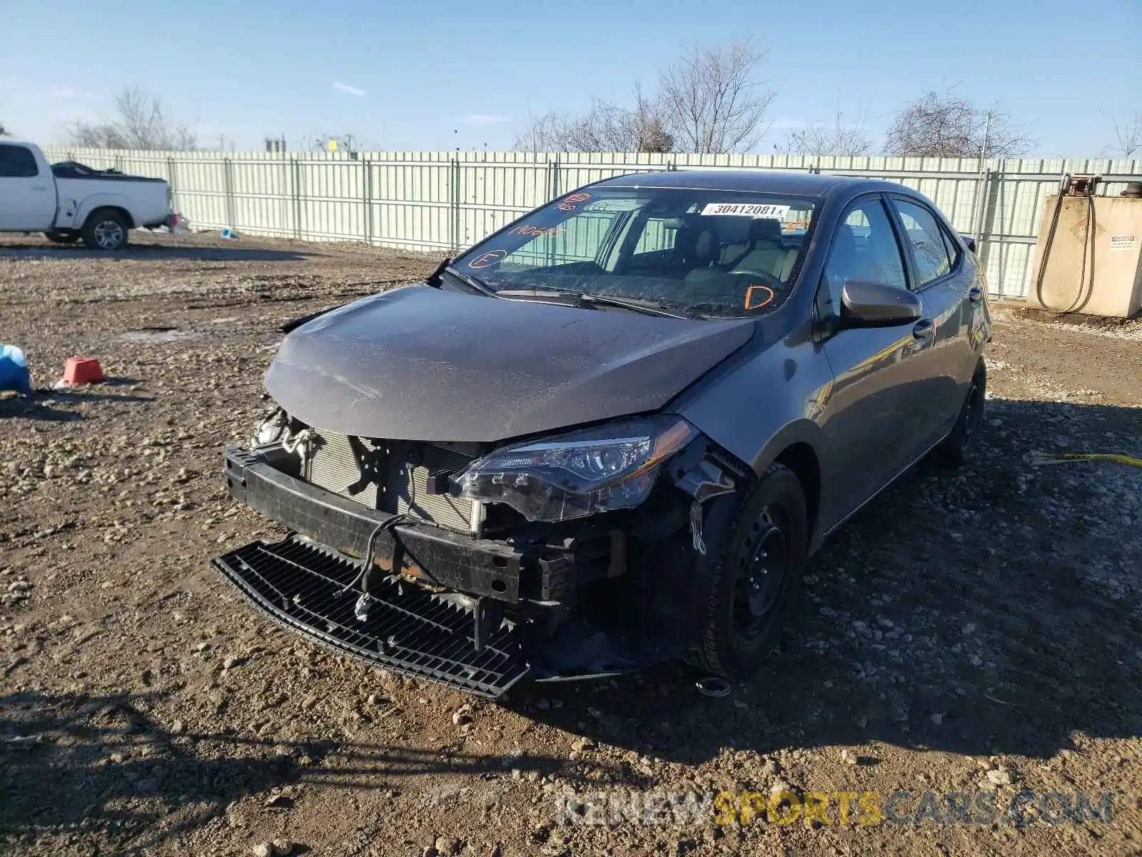 2 Фотография поврежденного автомобиля 2T1BURHE2KC190605 TOYOTA COROLLA 2019