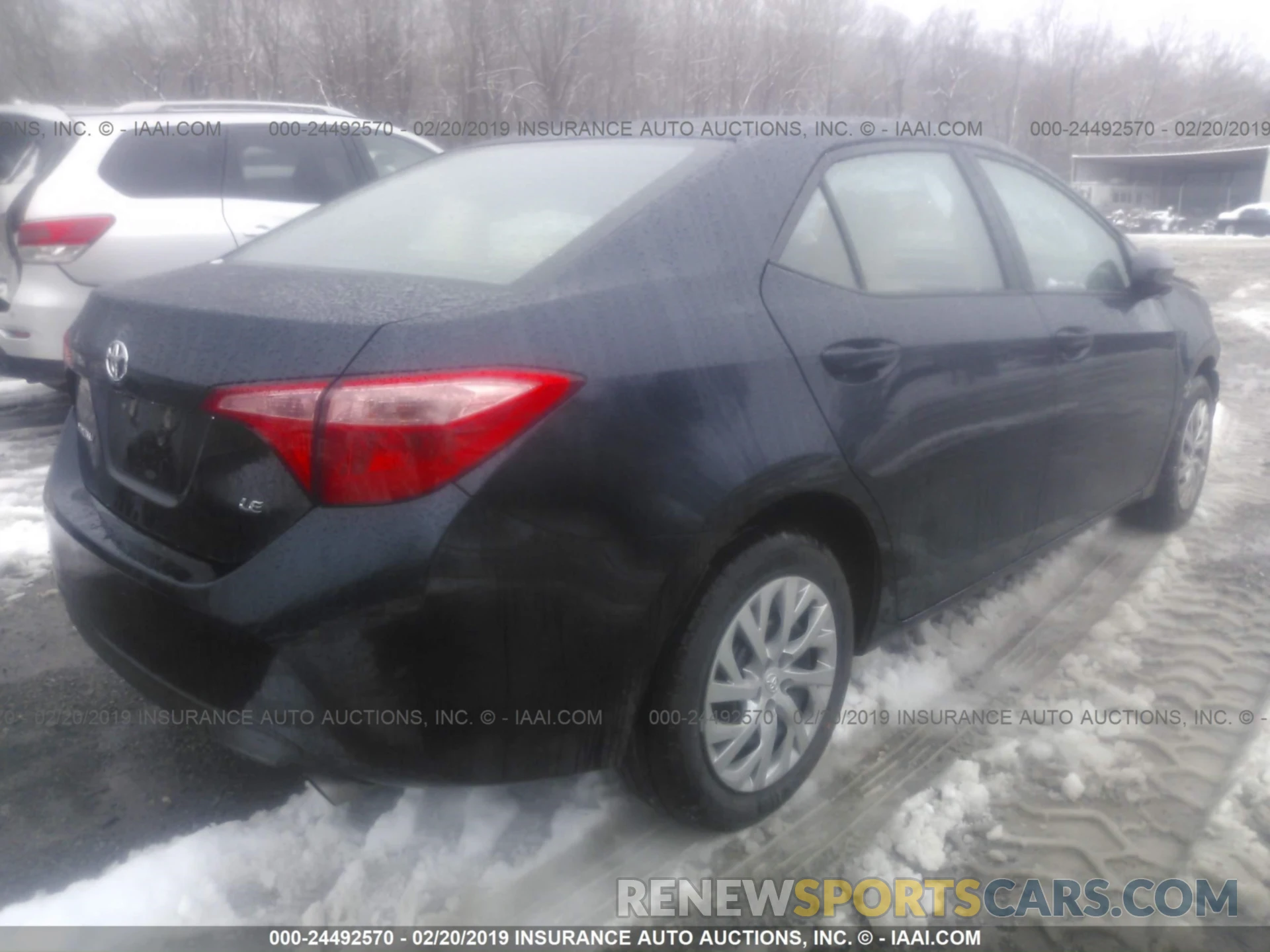 4 Photograph of a damaged car 2T1BURHE2KC191477 TOYOTA COROLLA 2019