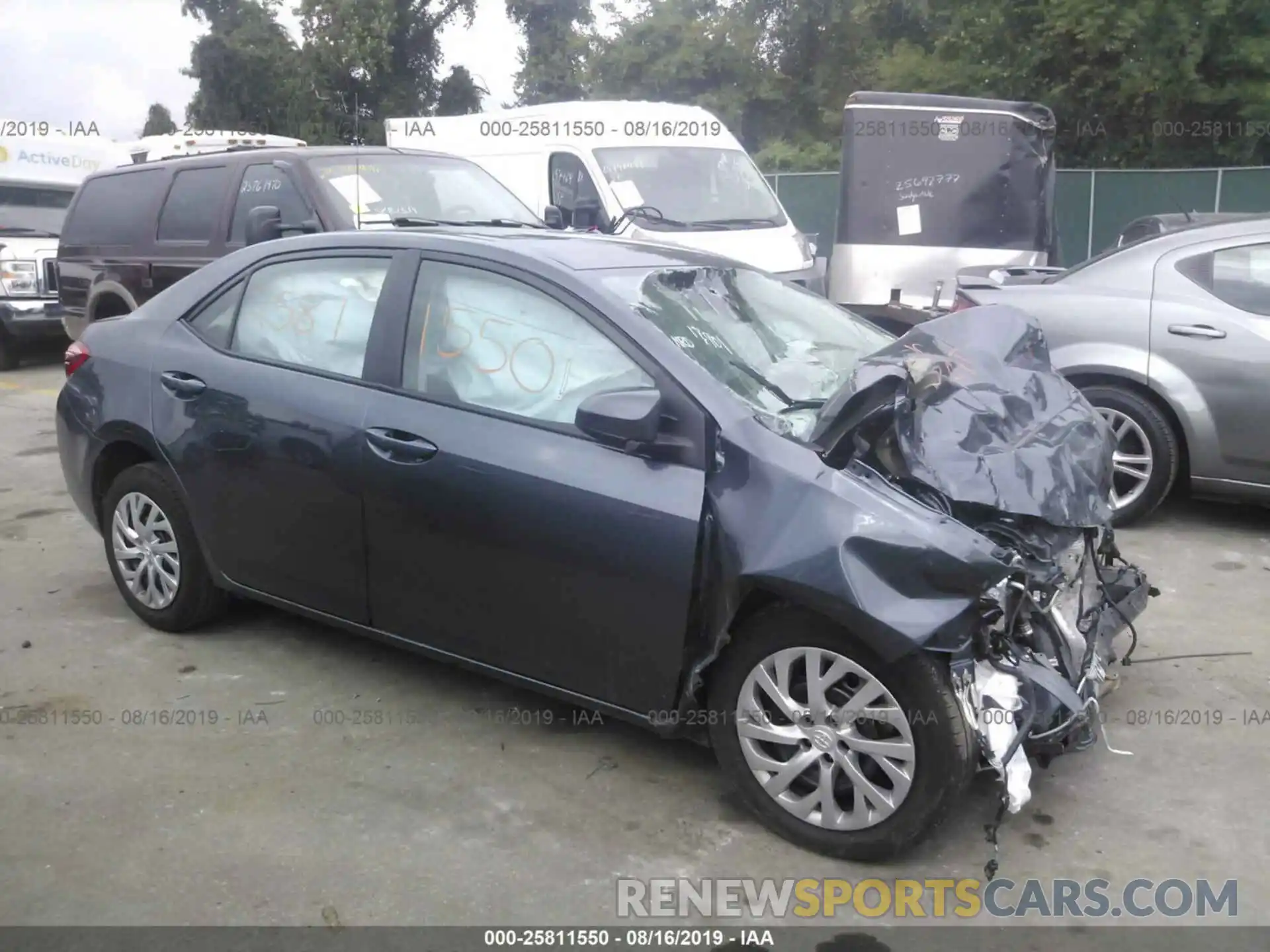 1 Photograph of a damaged car 2T1BURHE2KC191589 TOYOTA COROLLA 2019