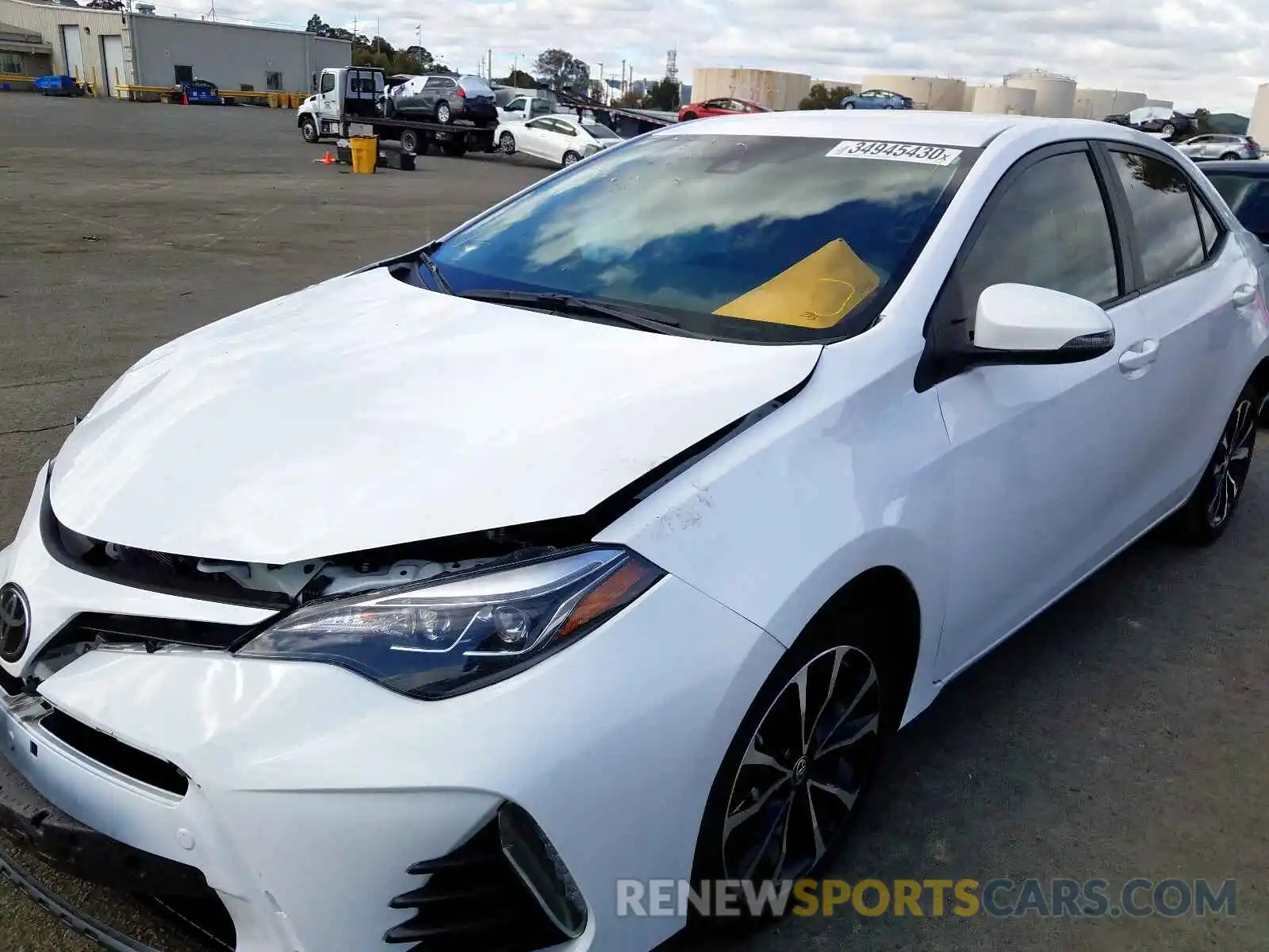 2 Photograph of a damaged car 2T1BURHE2KC191849 TOYOTA COROLLA 2019